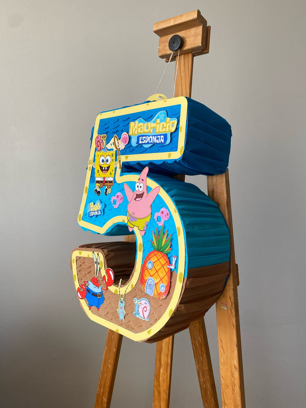 PIÑATA NÚMERO 5 BOB ESPONJA 40CM PREMIUM