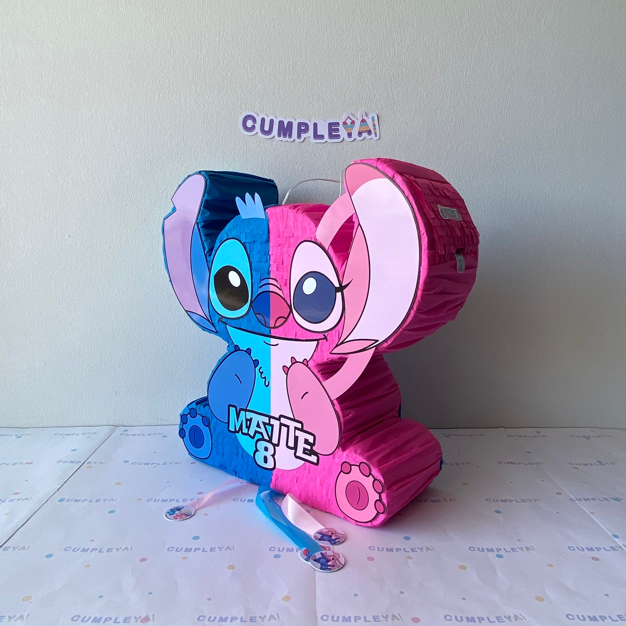 PIÑATA STITCH Y ÁNGELA MANOS ARRIBA 40CM PREMIUM