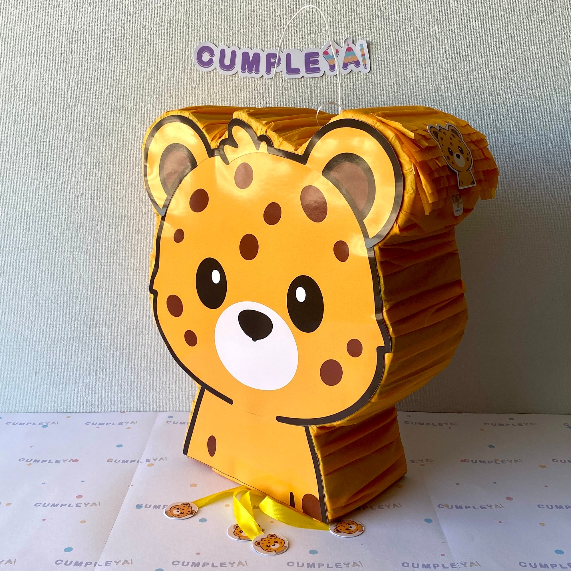 PIÑATA 40 CM CHITA