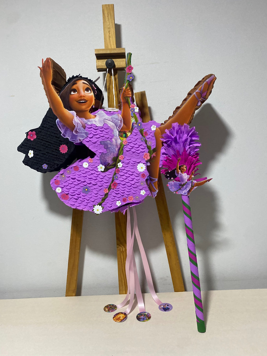 PIÑATA ISABELLA DE ENCANTO 60CM PREMIUM
