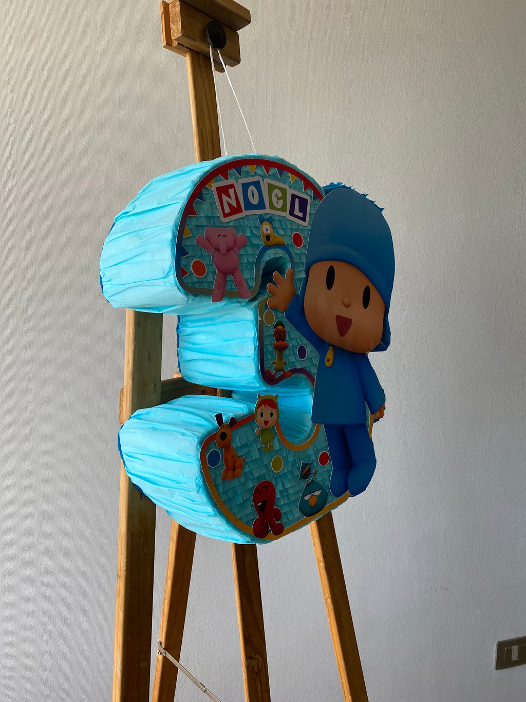 PIÑATA POCOYO NUMERO 3 40CM PREMIUM
