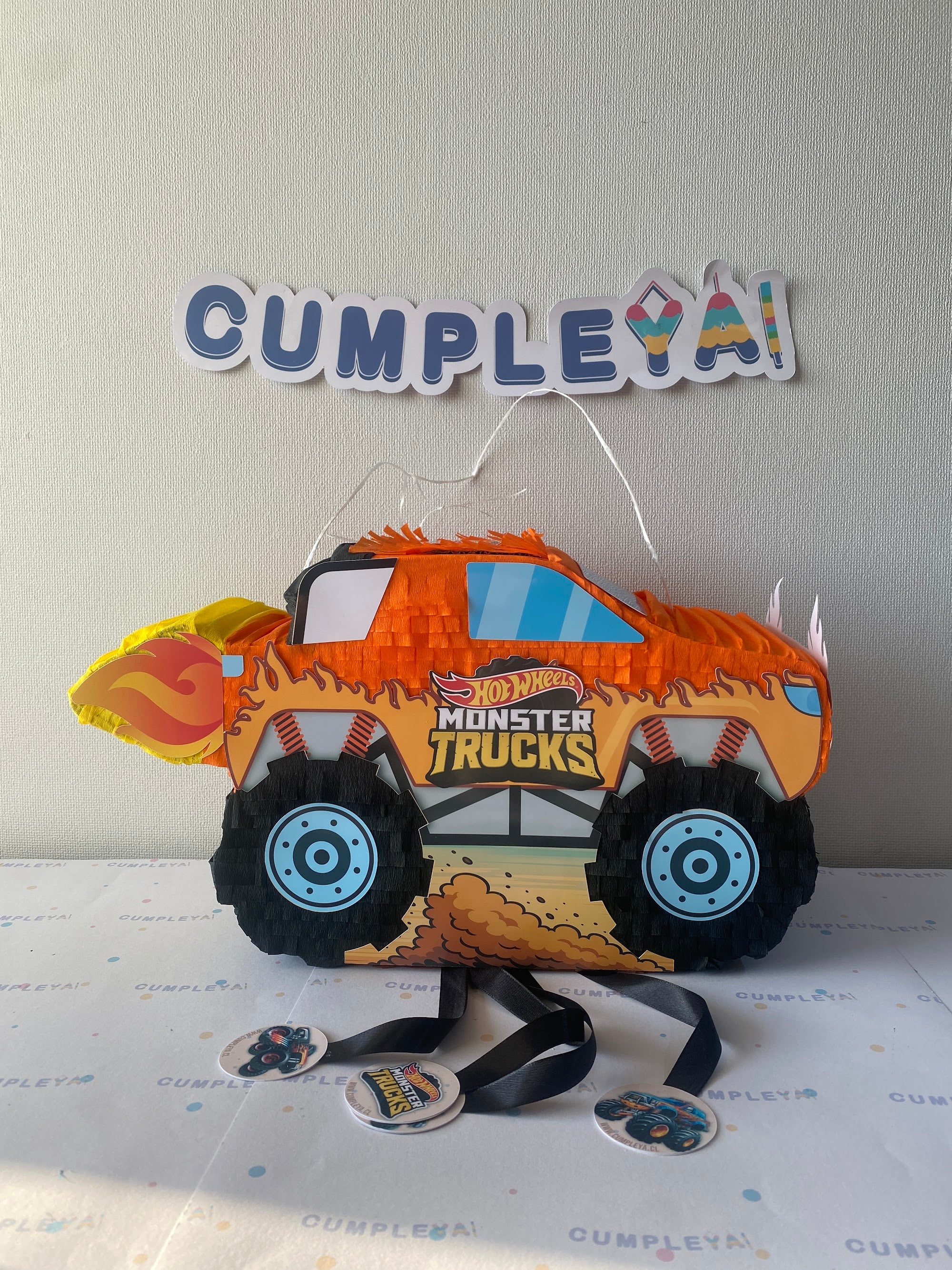 PIÑATA MONSTER TRUCK 40CM PREMIUM