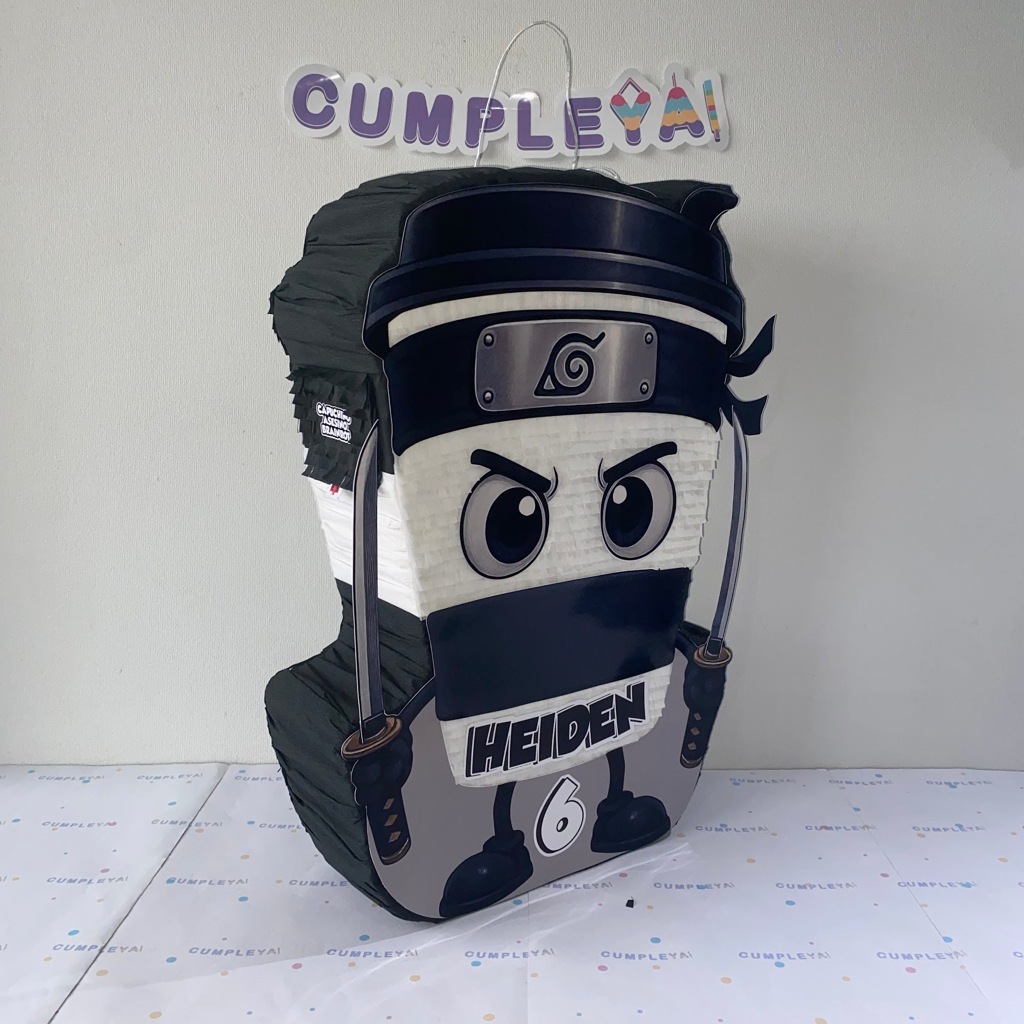 PIÑATA CAPUCHINO ASESINO 60CM PREMIUM