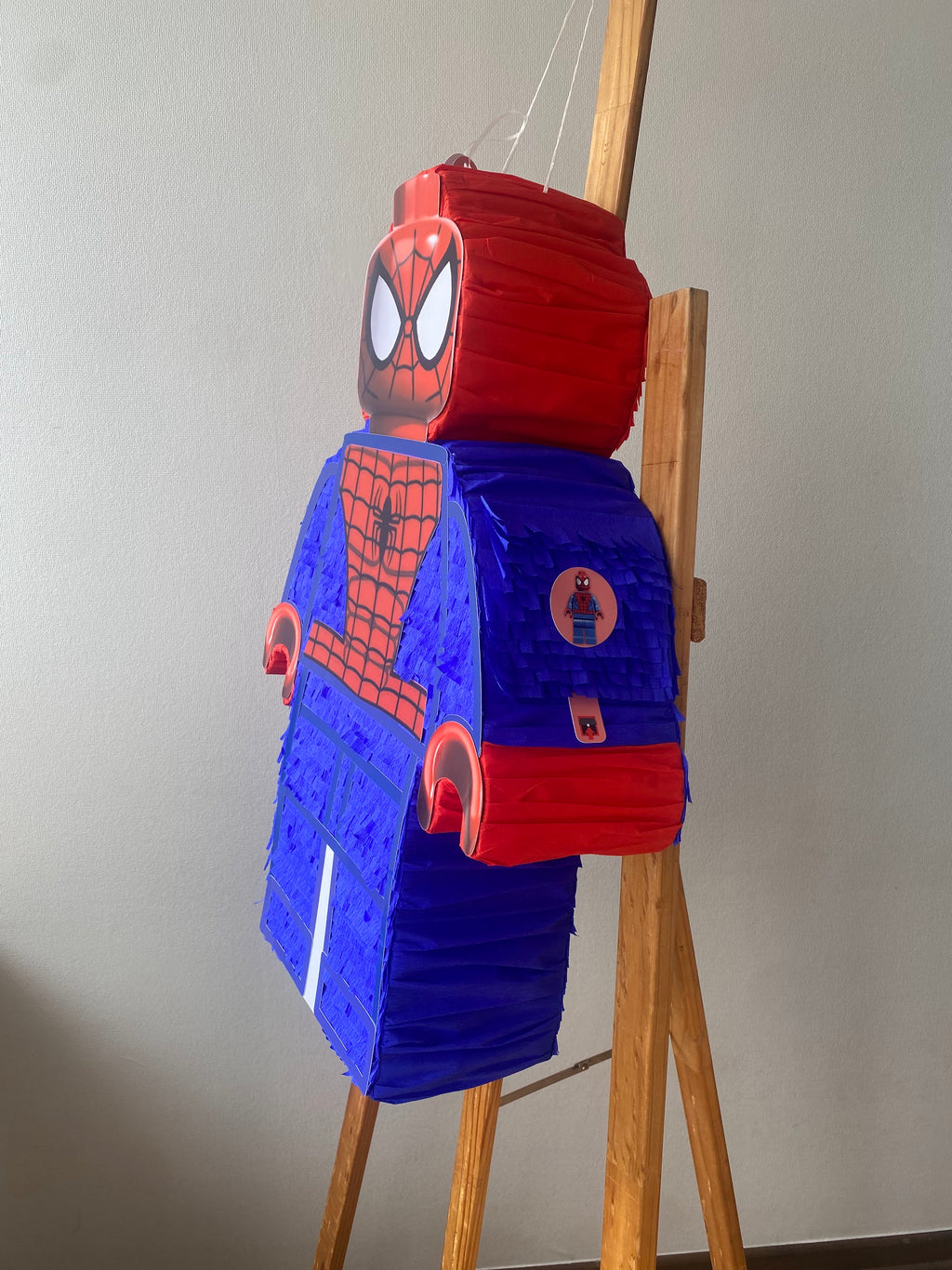 PIÑATA SPIDERMAN LEGO 60CM PREMIUM
