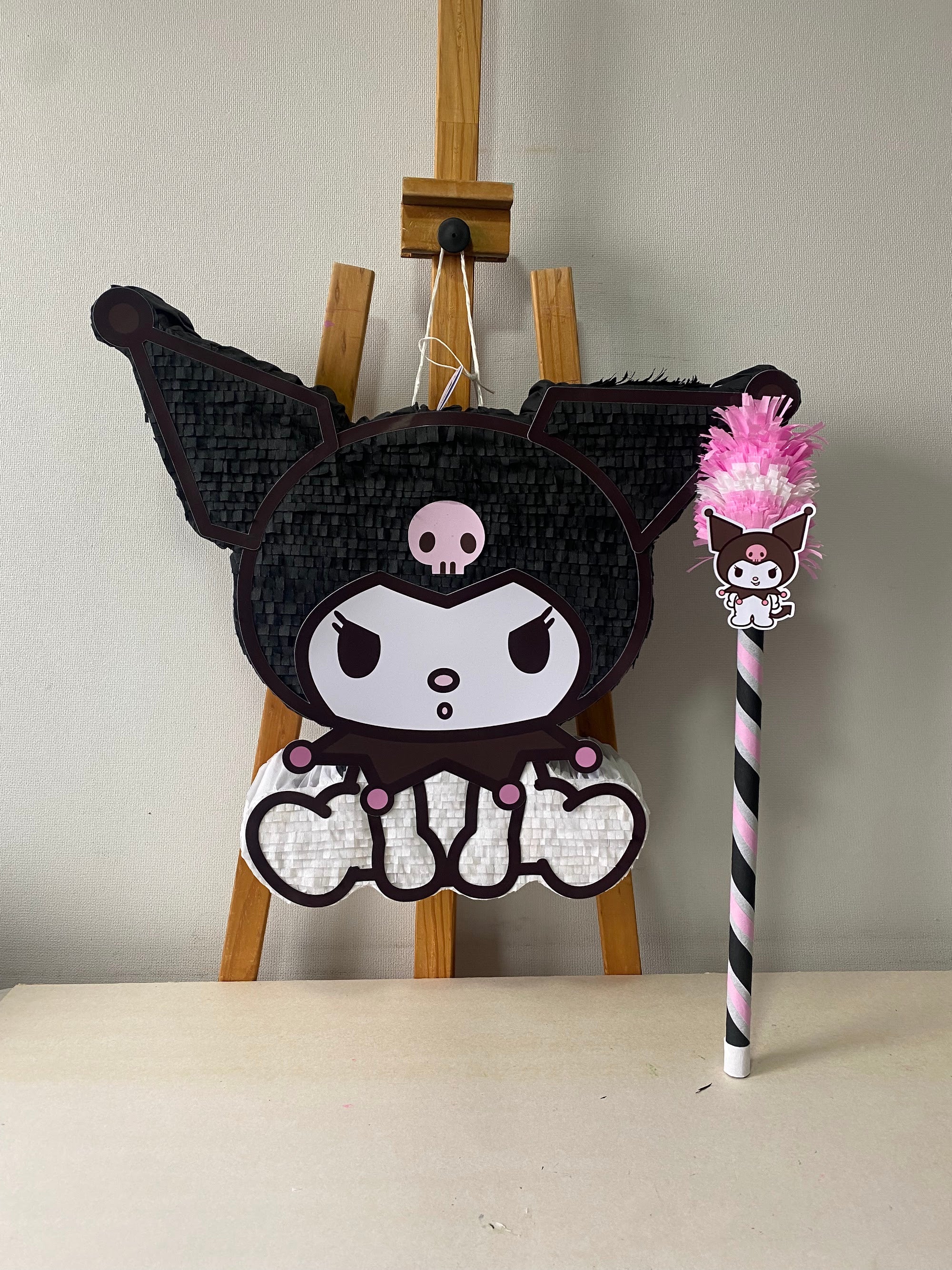 PIÑATA KUROMI 60CM PREMIUM