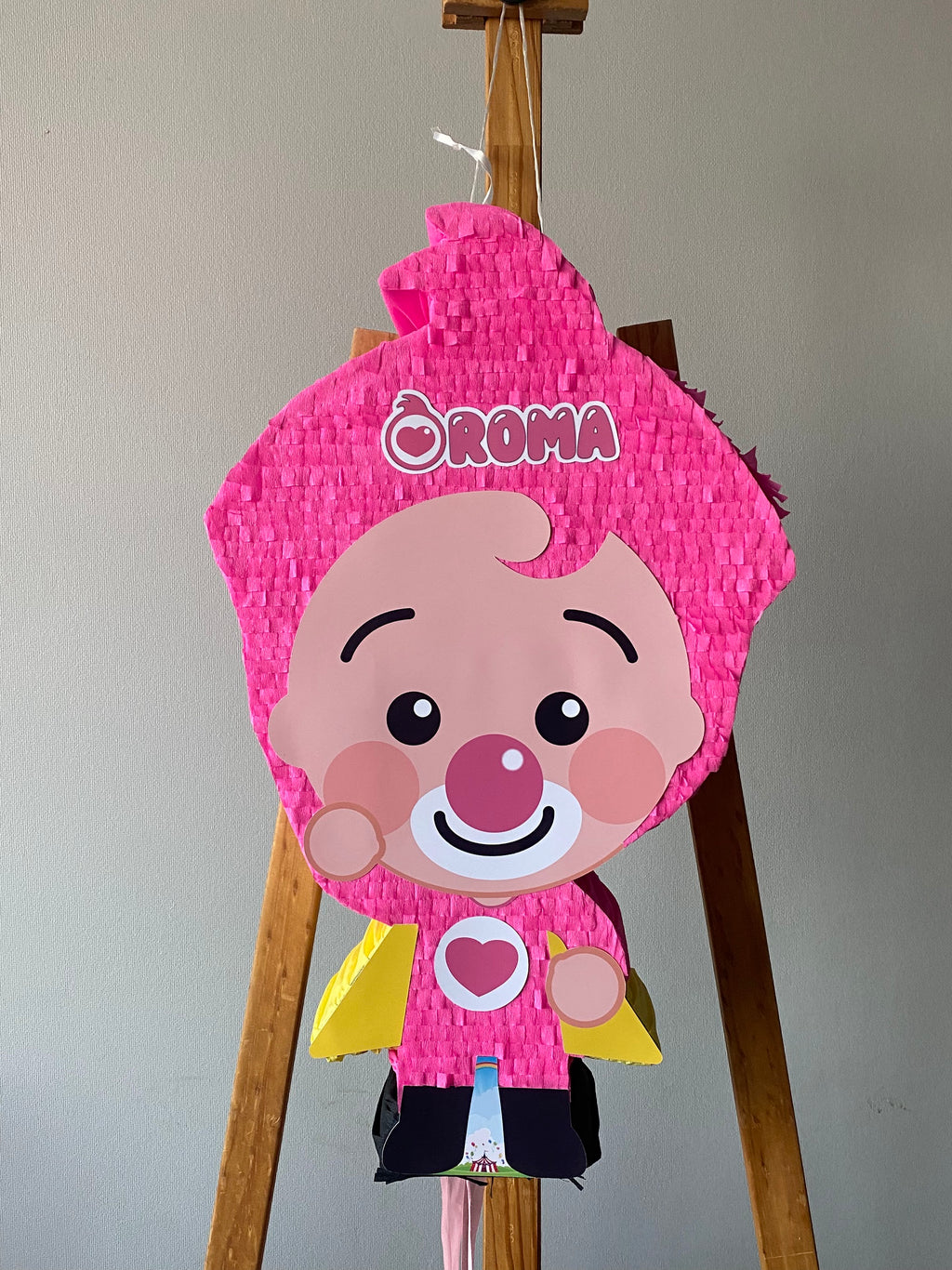 PIÑATA PLIM PLIM DE PIE ROSADO 60CM PREMIUM