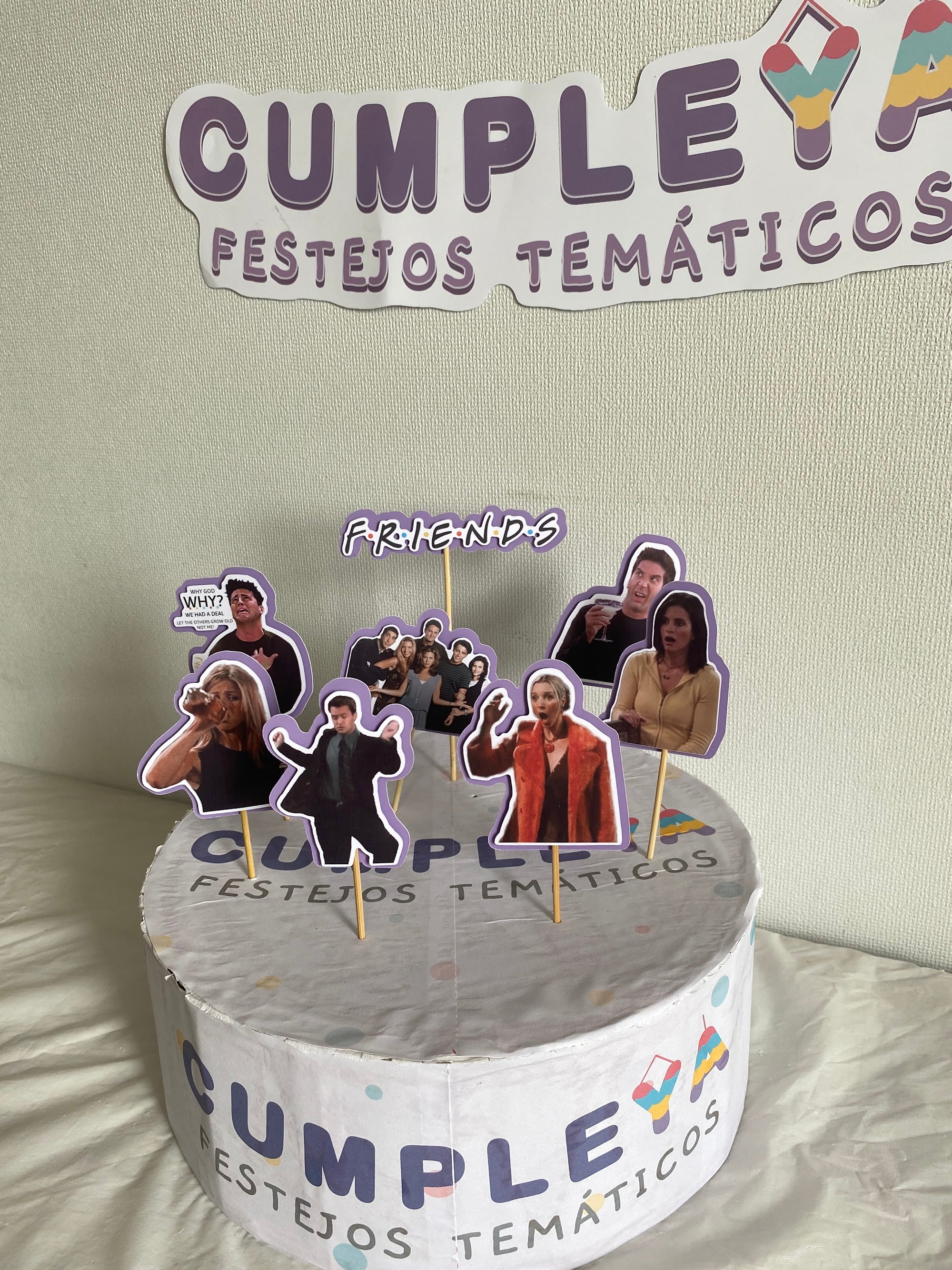 TOPPER FRIENDS 6CM SET 8U