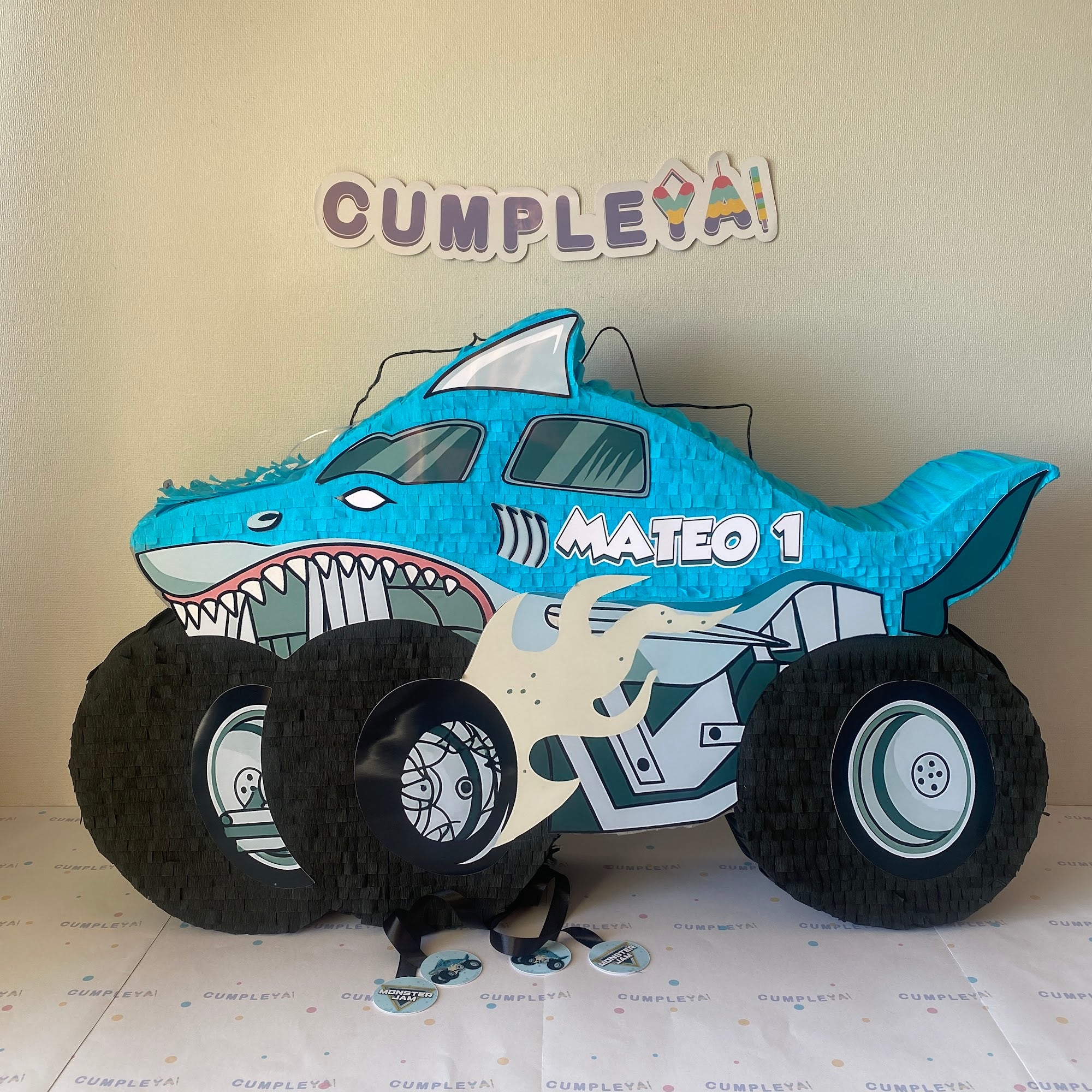 PIÑATA TIBURON AZUL MONSTER JAM 60CM PREMIUM