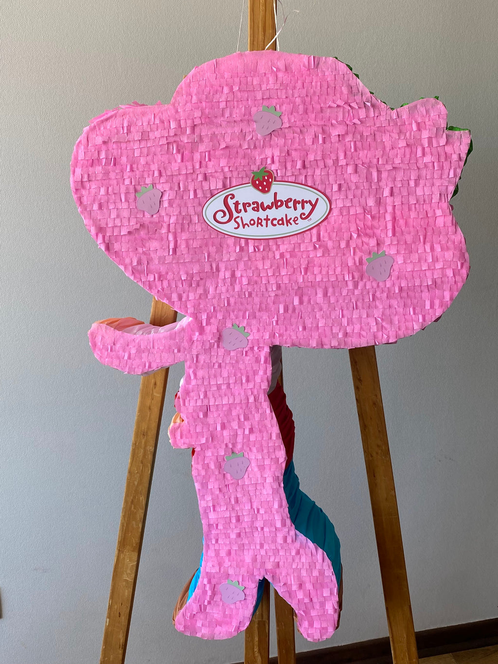 PIÑATA FRESITA 60CM PREMIUM