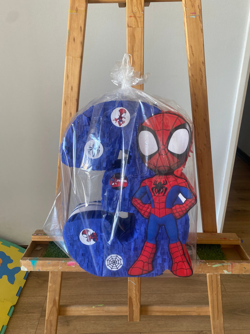 PIÑATA SPIDER-MAN SPIDEY NIÑO NÚMERO 3 40CM PREMIUM
