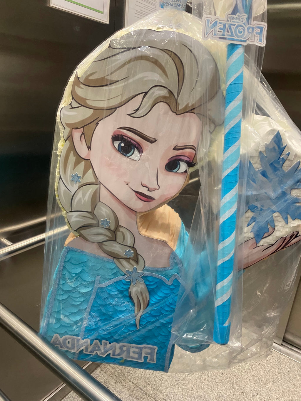 PIÑATA ELSA 60CM PREMIUM