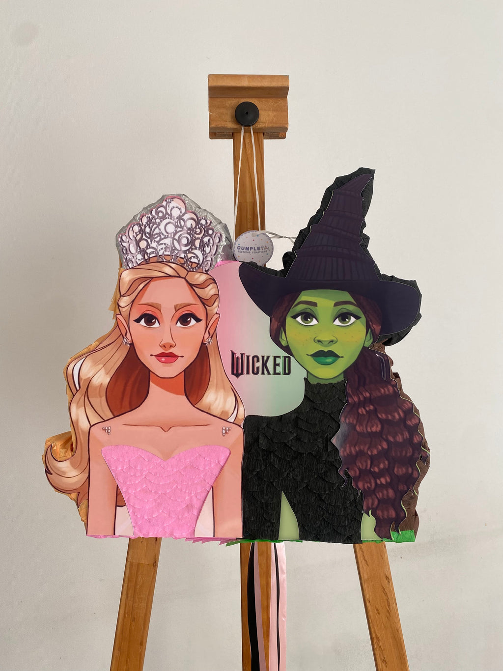 PIÑATA WICKED 40CM PREMIUM