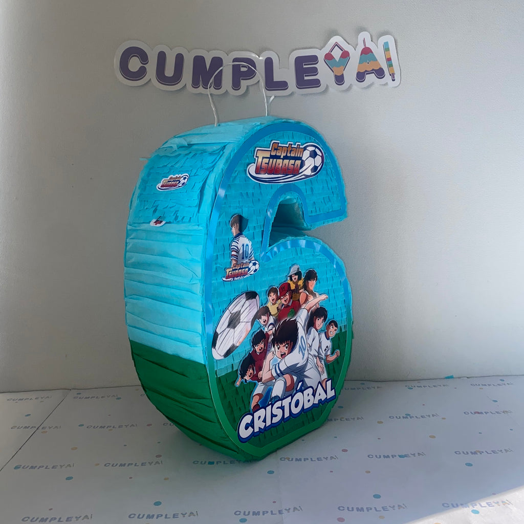 PIÑATA NUMERO 6 CAPITAN TSUBASA 40CM PREMIUM