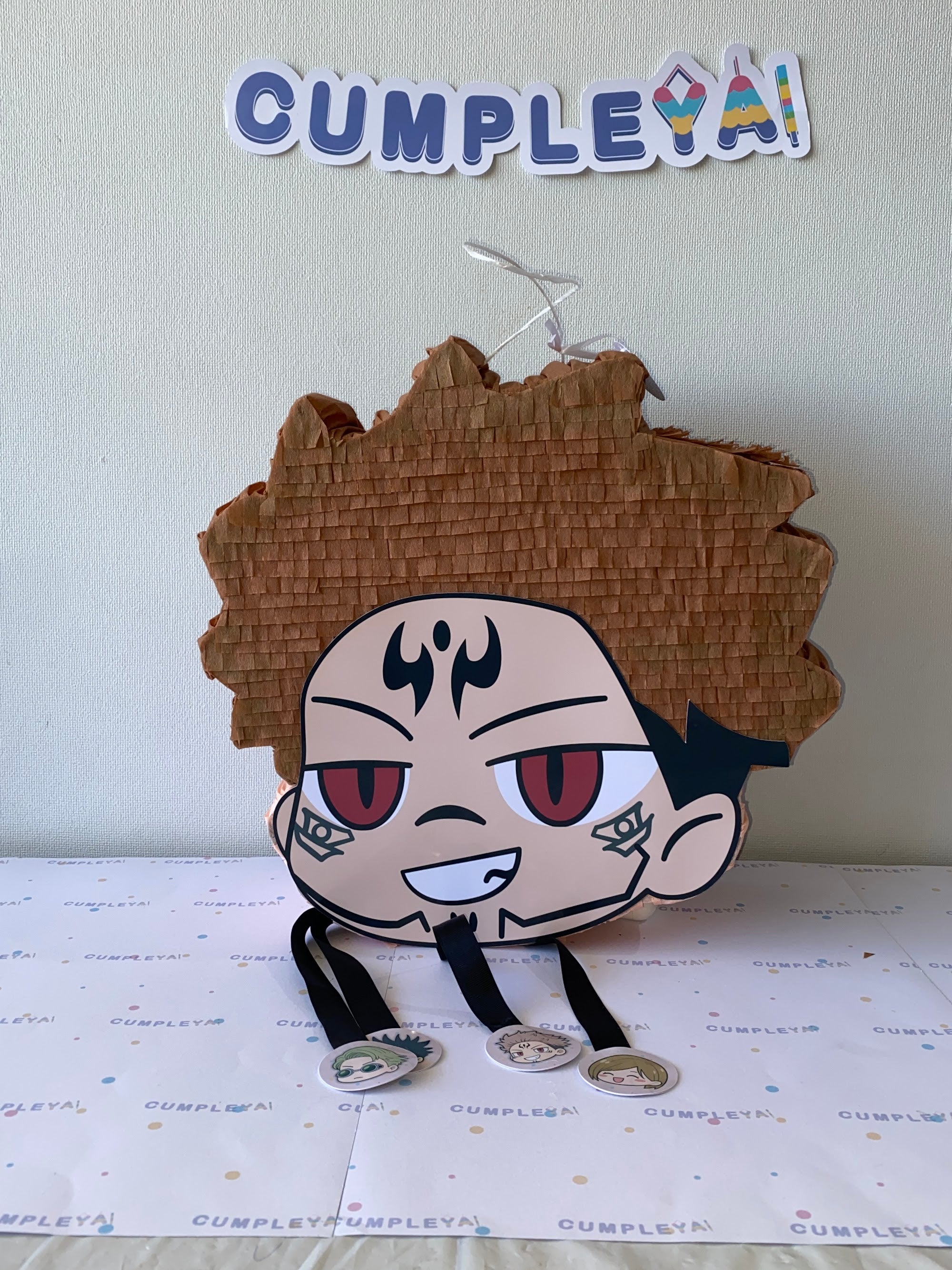 PIÑATA JUJUTSU KAISEN 40CM PREMIUM