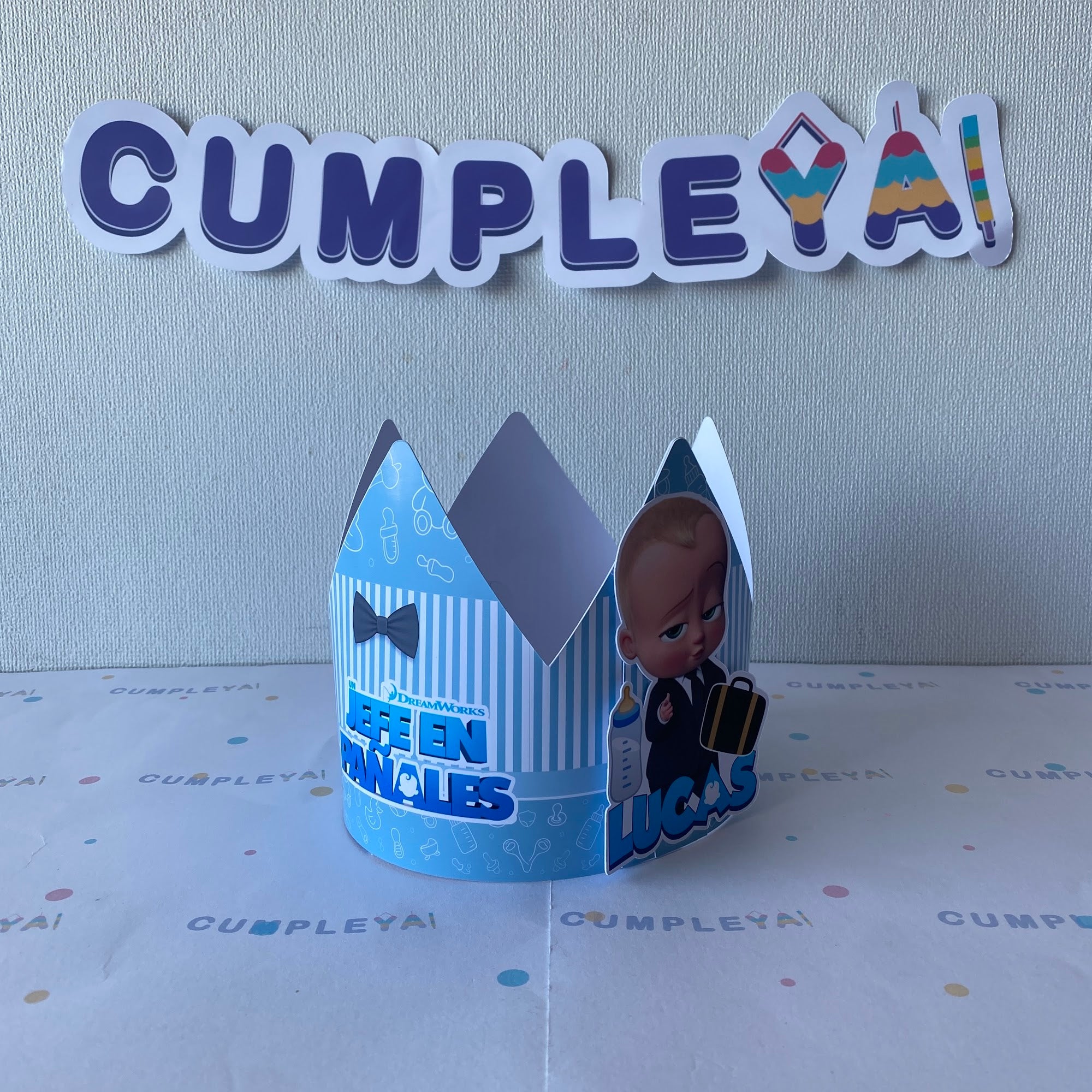 CORONA JEFE EN PAÑALES 62X14CM