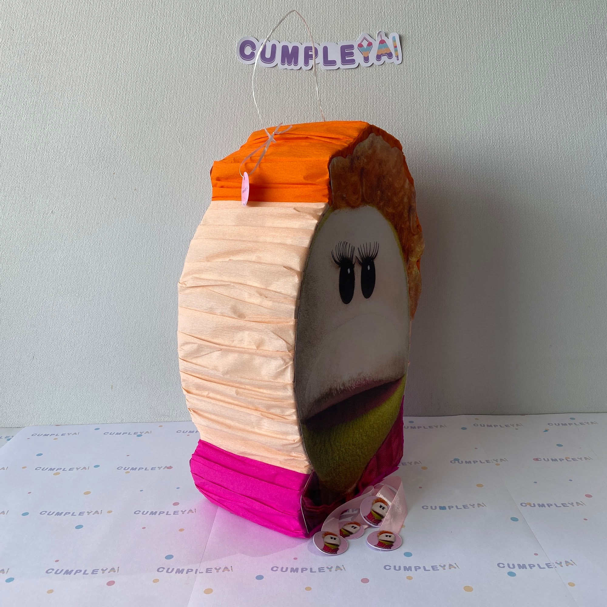 PIÑATA 40 CM PATANA