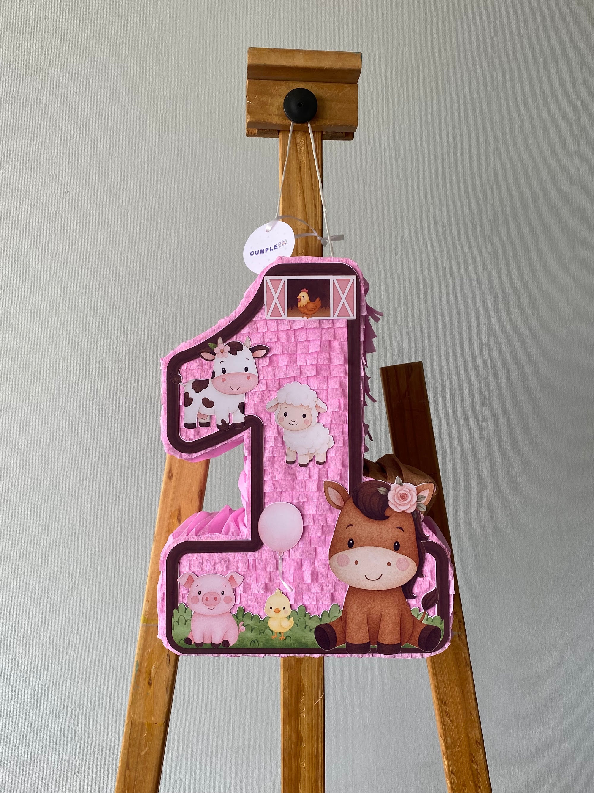 PIÑATA NUMERO 1 GRANJA ROSADA 40CM PREMIUM