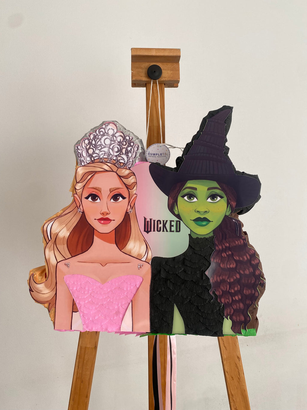 PIÑATA WICKED 40CM PREMIUM