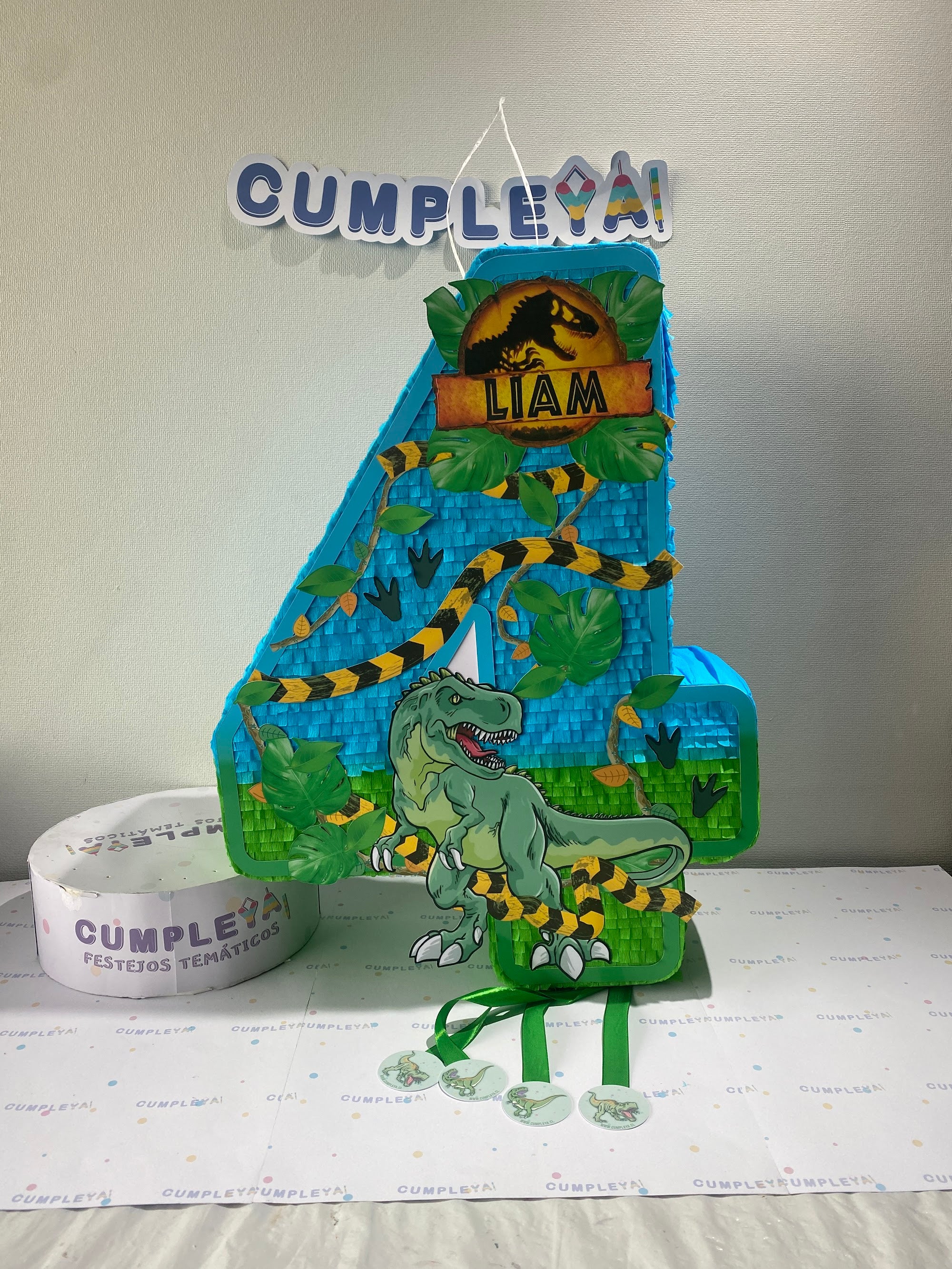 PIÑATA NUMERO 4 TINAROSAURO REX 60CM PREMIUM