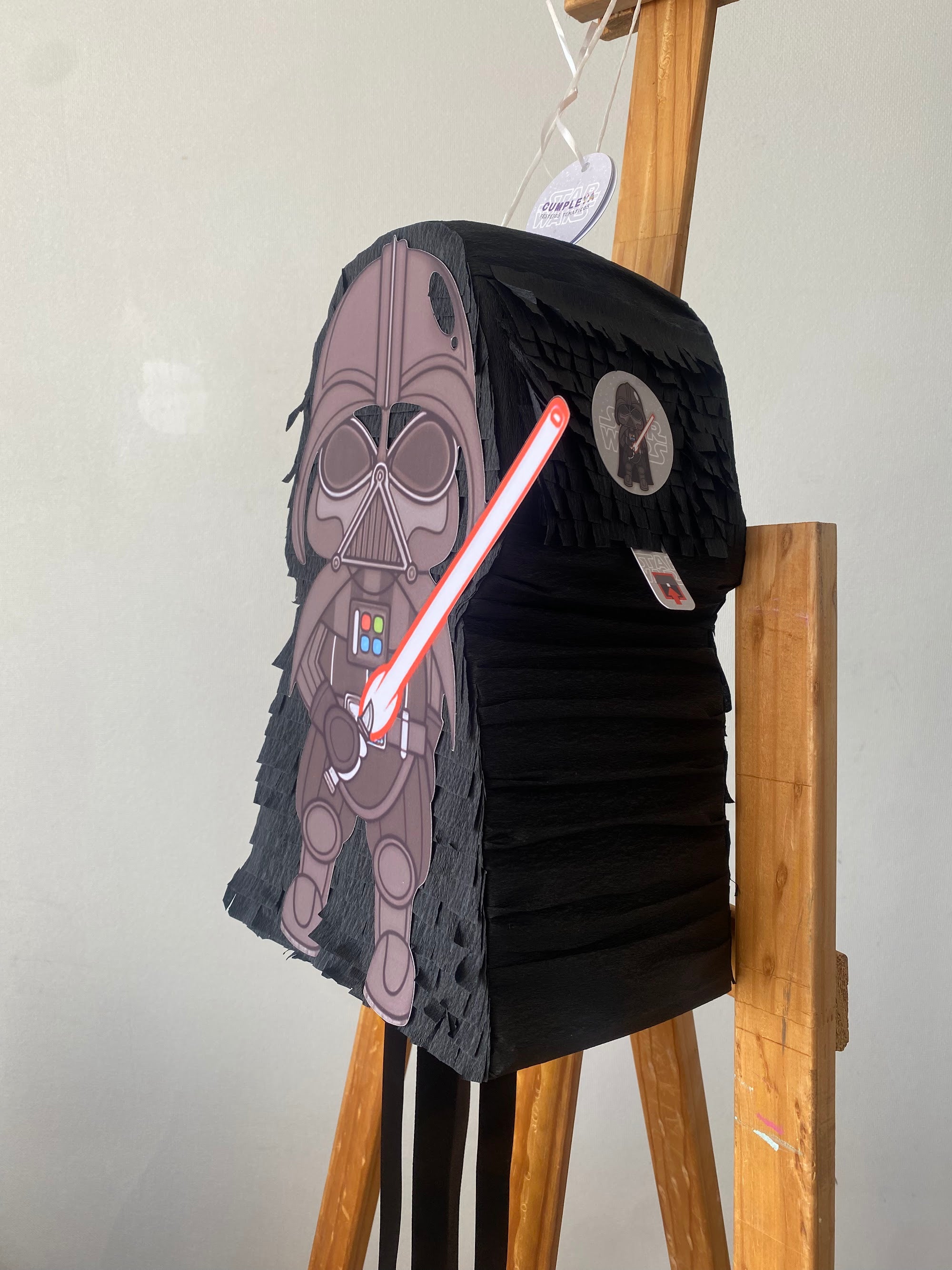 PIÑATA DARTH VADER STAR WARS 40CM PREMIUM