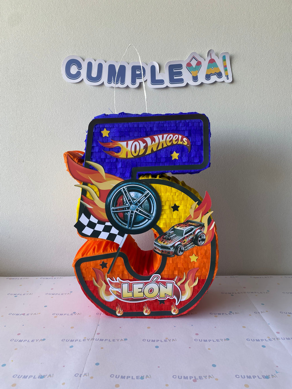 PIÑATA NUMERO 5 HOT WHEELS 40CM PREMIUM