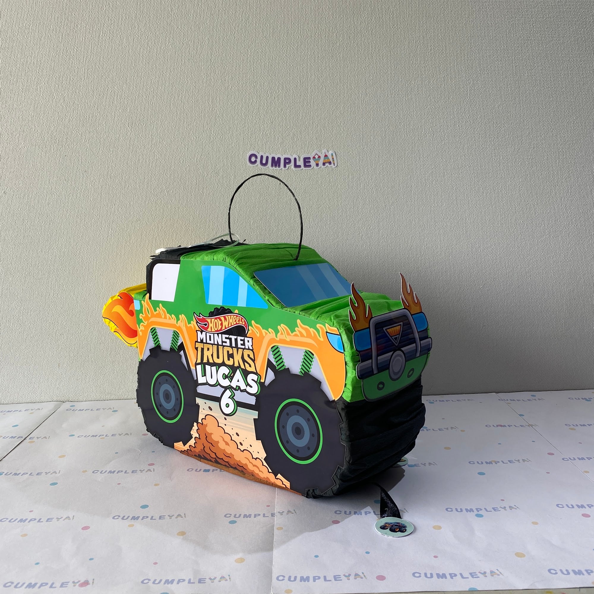 PIÑATA 40 CM MONSTER TRUCK VERDE