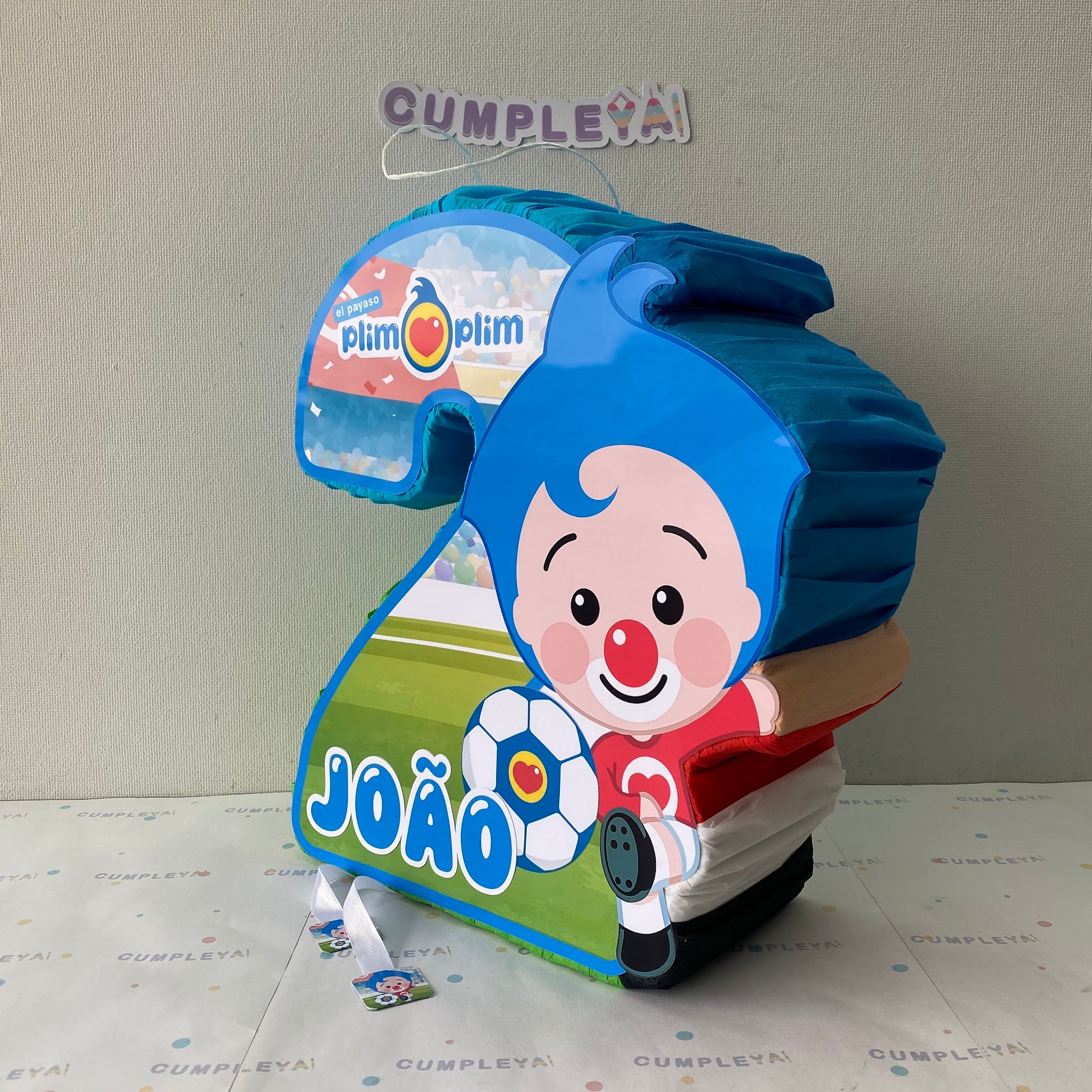 PIÑATA NUMERO 2 CON PLIM PLIM FUTBOL