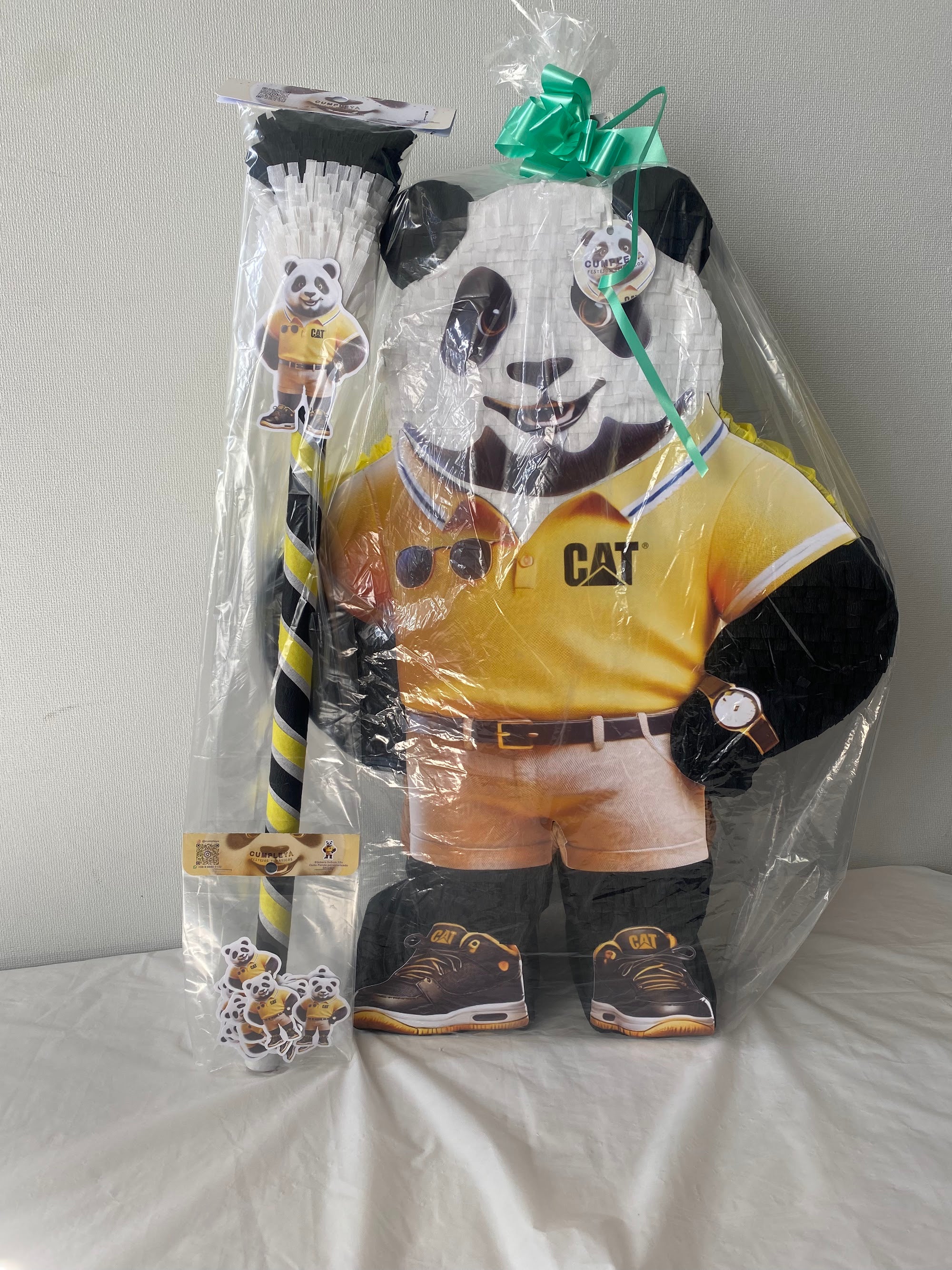 PIÑATA OSITO PANDA PERSONALIZADO 60CM