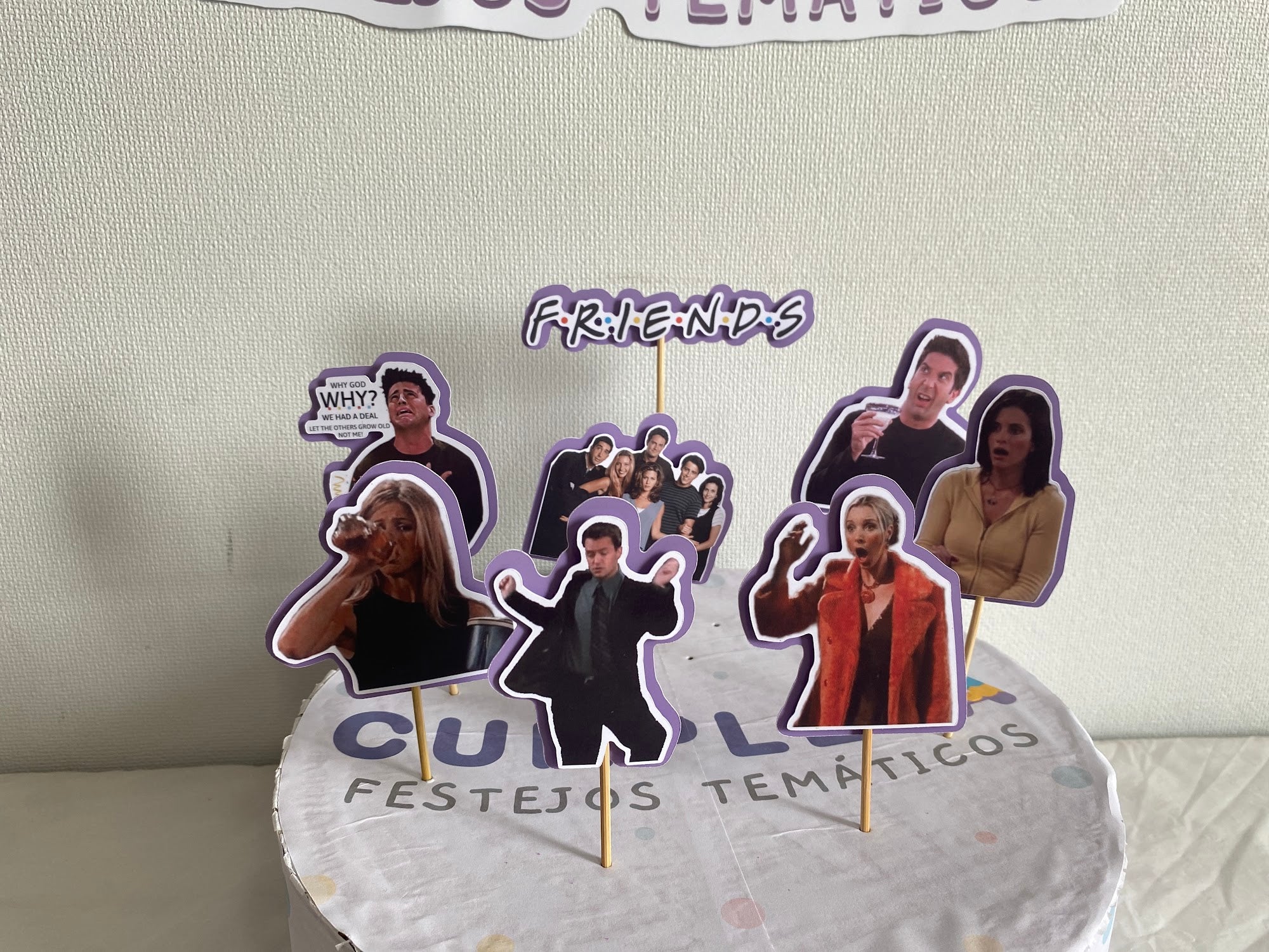 TOPPER FRIENDS 6CM SET 8U