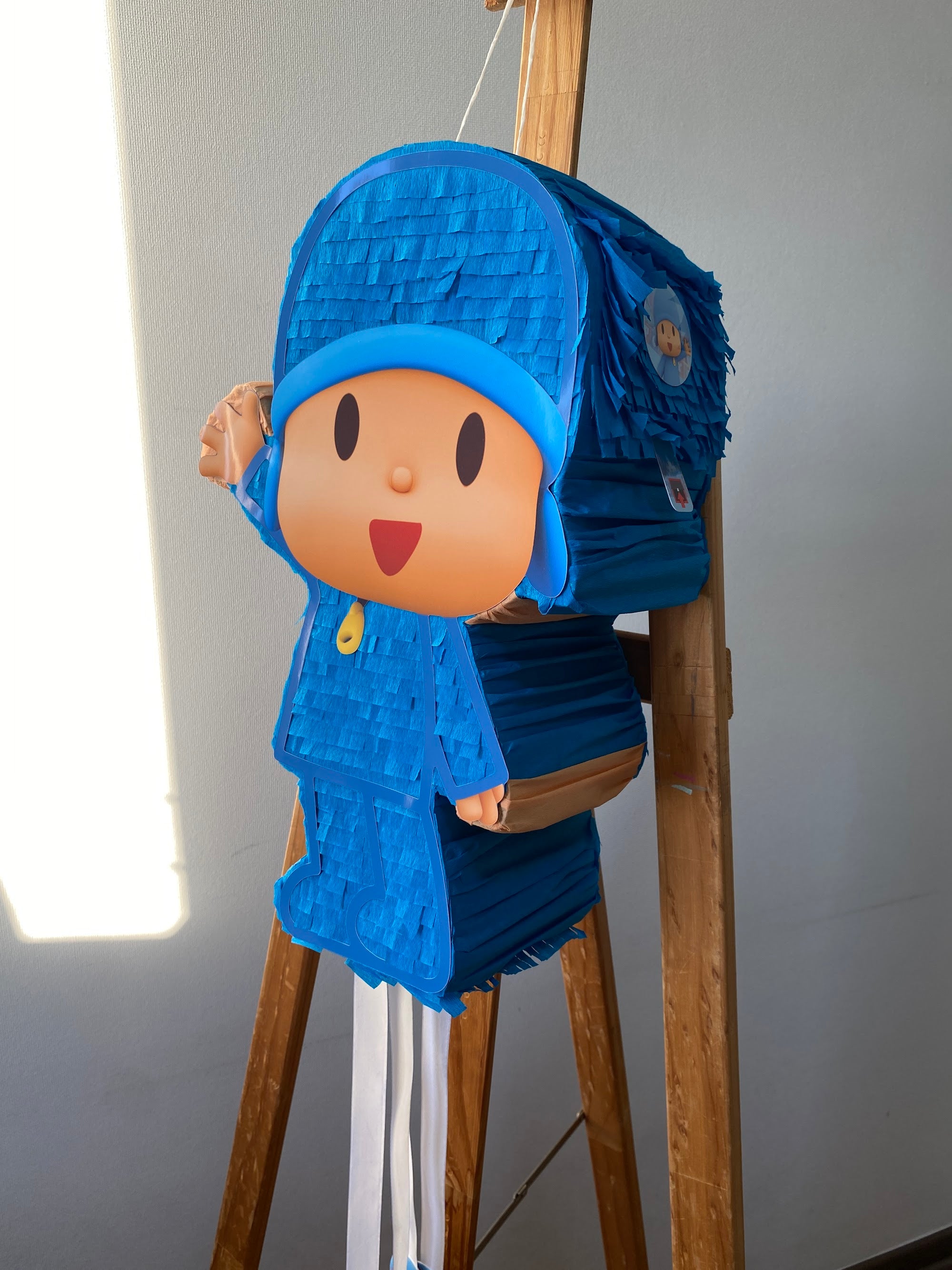 PIÑATA POCOYO CUERPO ENTERO 40CM PREMIUM
