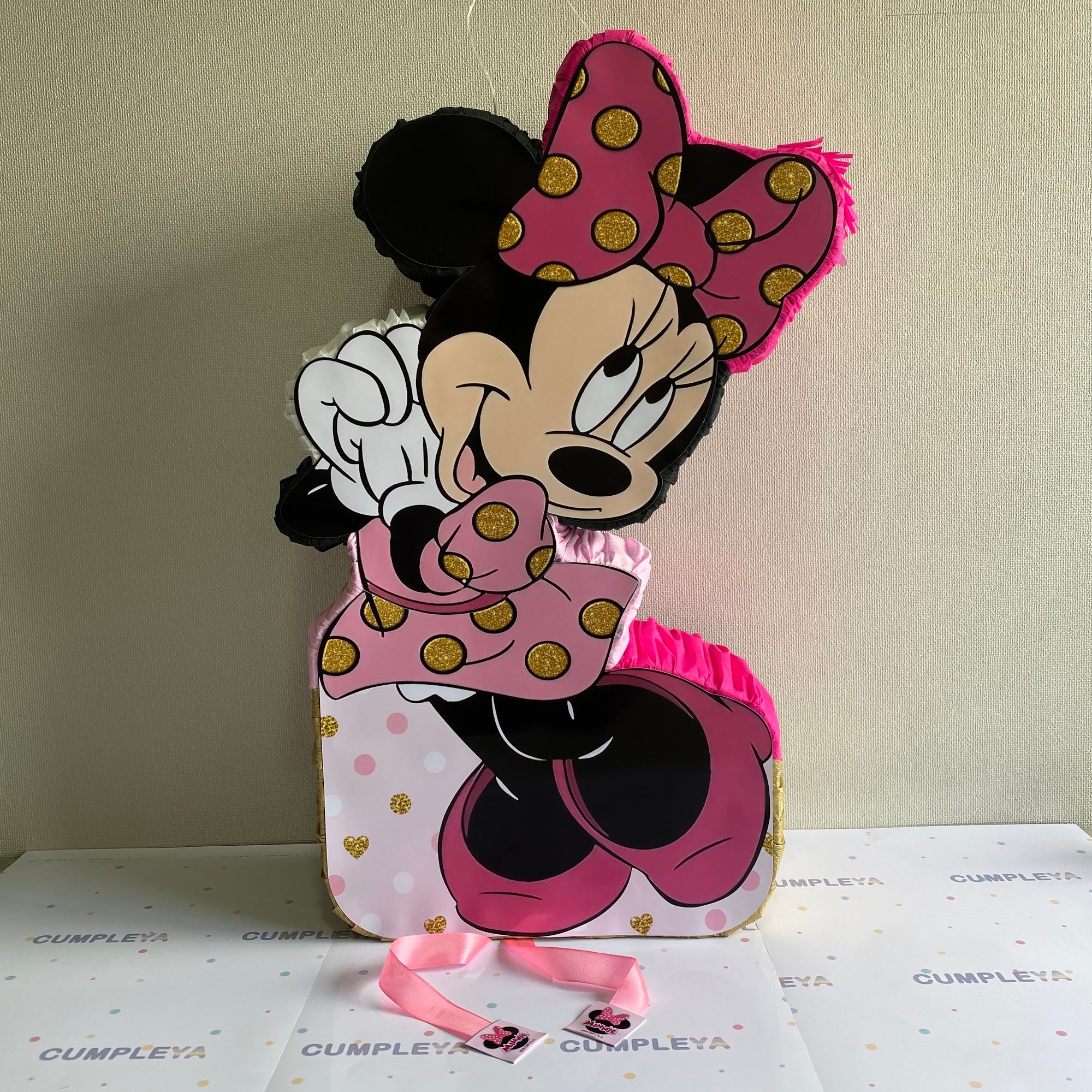 PIÑATA 60 CM MINNIE