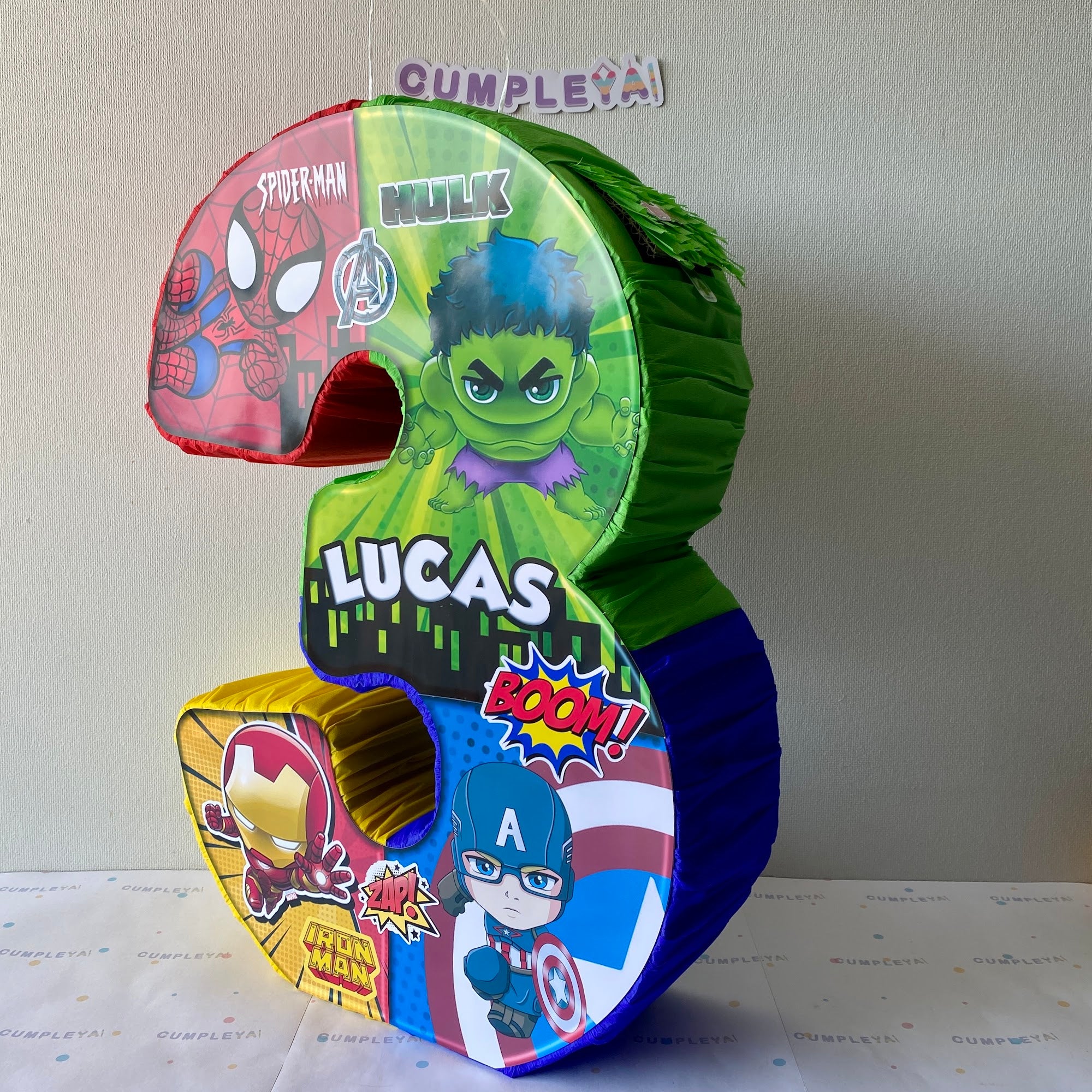 PIÑATA 60 CM XL NUMERO 3 LOS VENGADORES BEBES