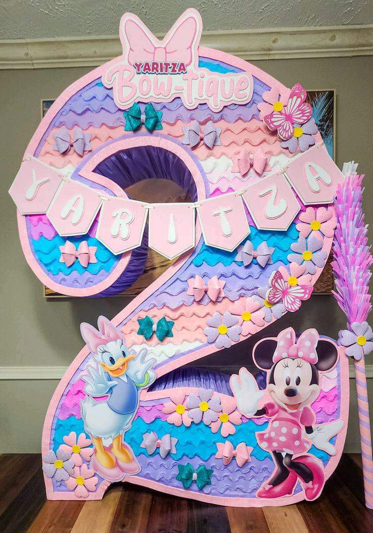 PIÑATA NUMERO 3 MINNIE BOW-TIQUE 60CM PREMIUM