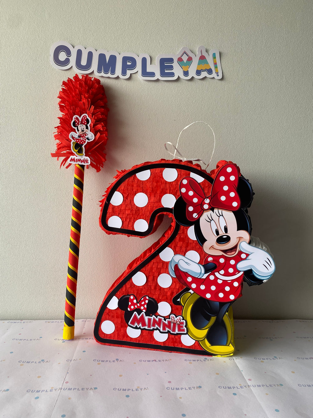 PIÑATA MINNIE ROJA NÚMERO 2 40CM PREMIUM