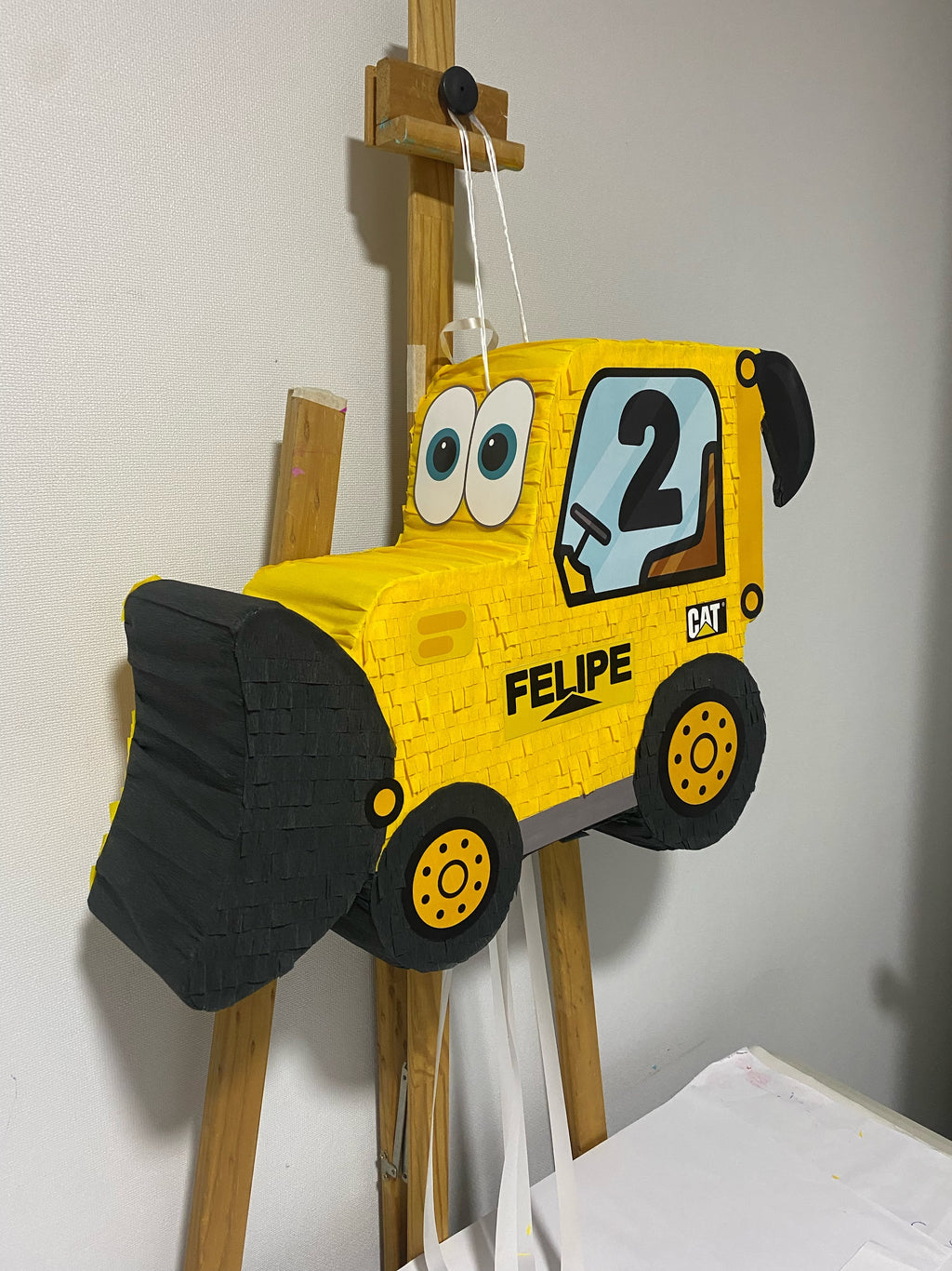 PIÑATA CAMIÓN PALA 40CM PREMIUM