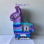PIÑATA 40 CM LLAMA DE FORTNITE