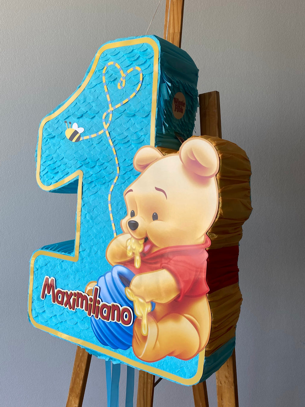 PIÑATA WINNIE POOH BEBE NUMERO 1 60CM PREMIUM