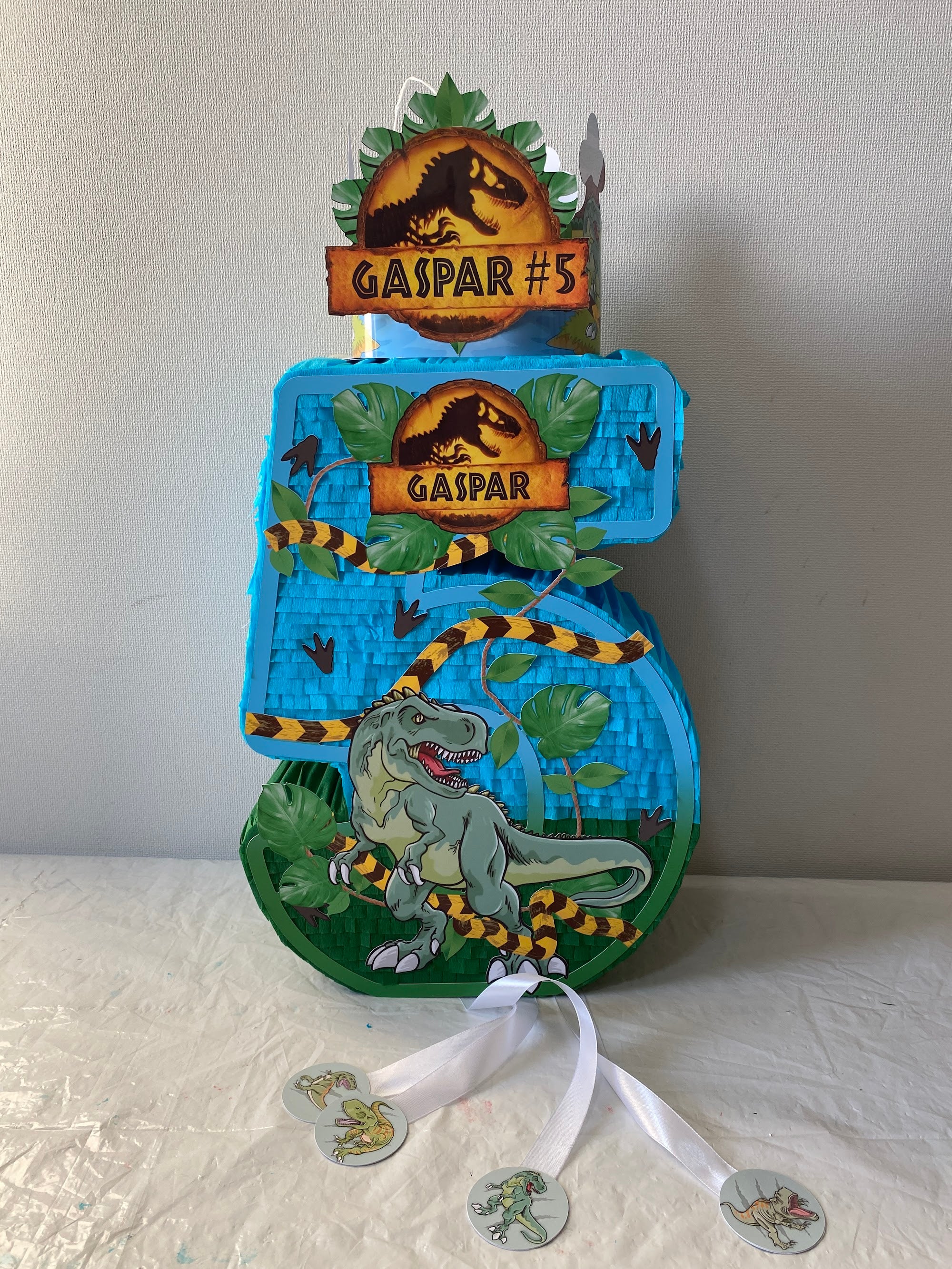 CORONA DINOSAURIO REX 62X14CM