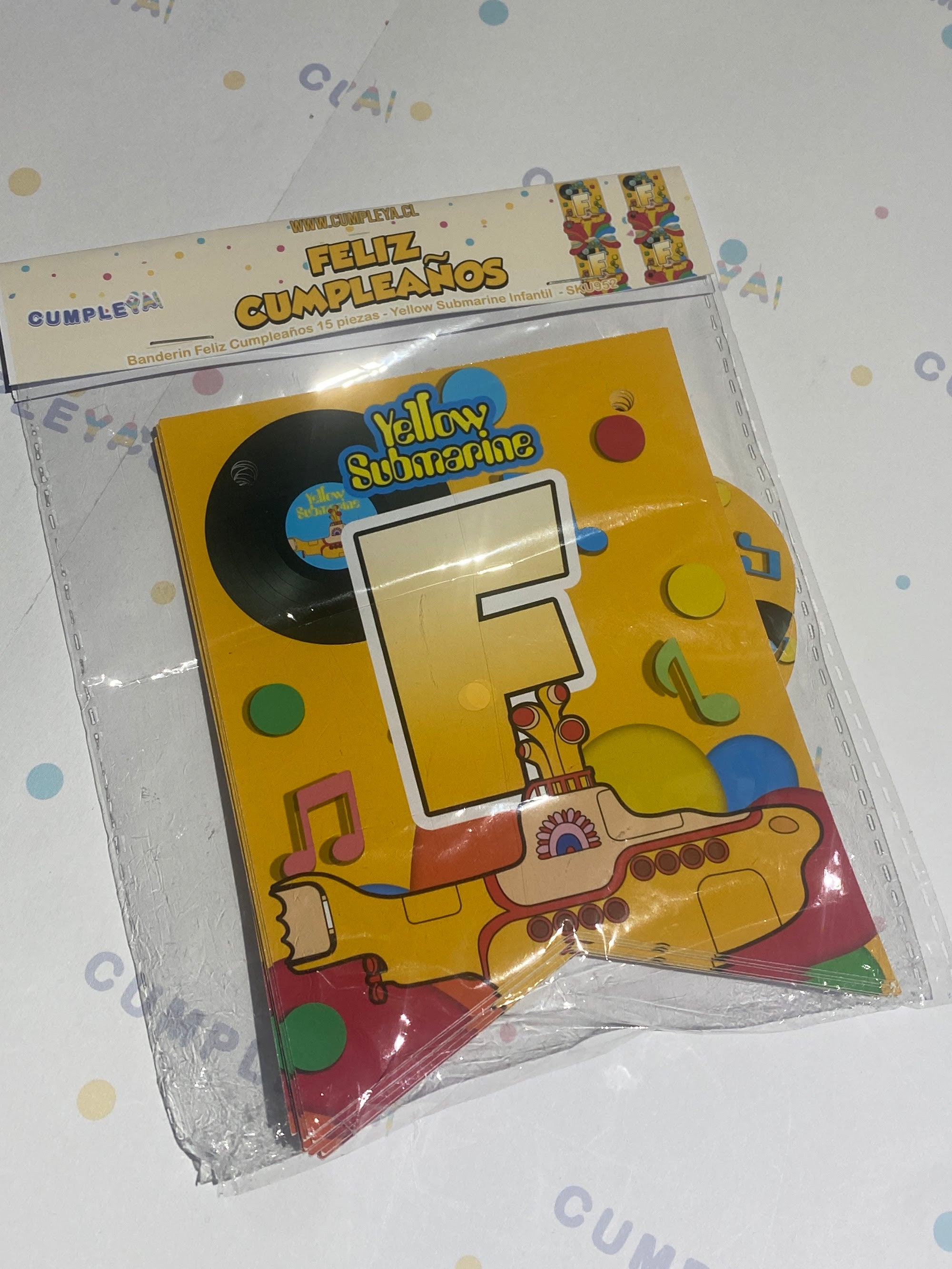 BANDERIN YELLOW SUBMARINE INFANTIL FELIZ CUMPLEAÑOS 11X14CM 15U