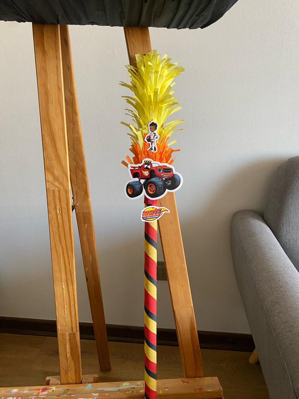 PIÑATA BLAZE 60CM PREMIUM