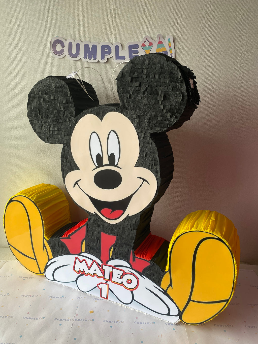 PIÑATA MICKEY SENTADO 60CM PREMIUM