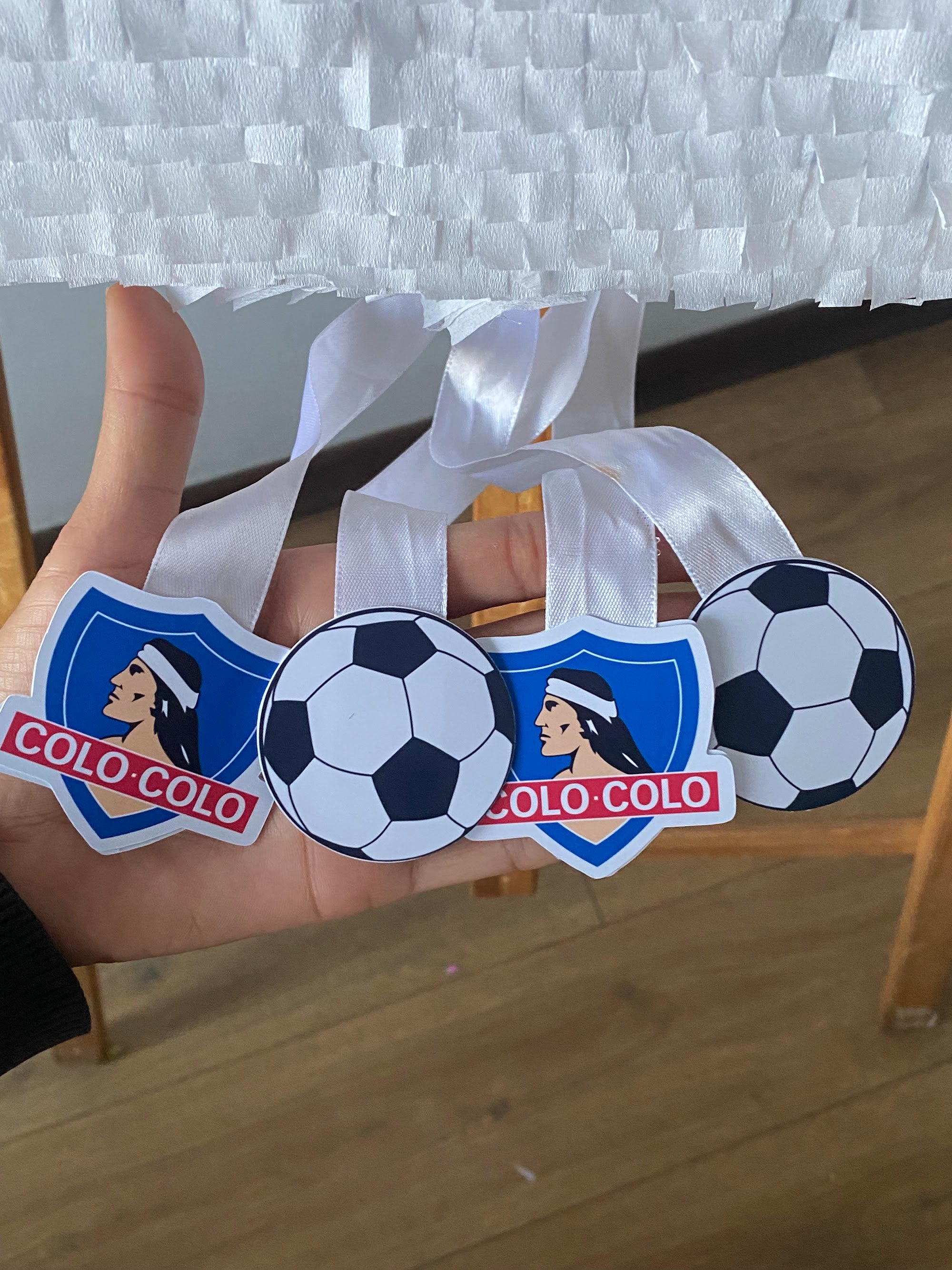 PIÑATA CAMISA DE COLO COLO 60CM PREMIUM