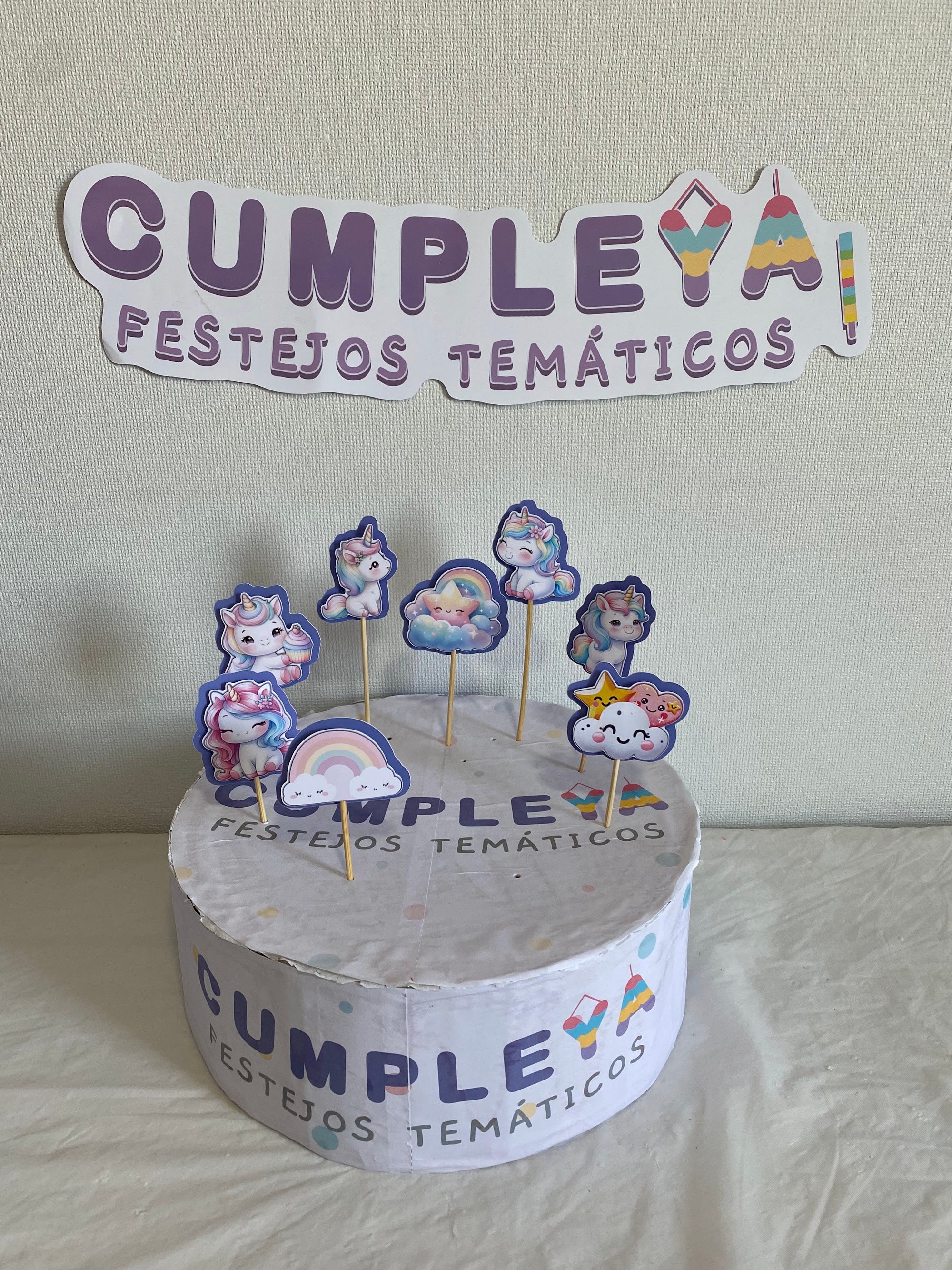 TOPPER UNICORNIO 6CM SET 8U