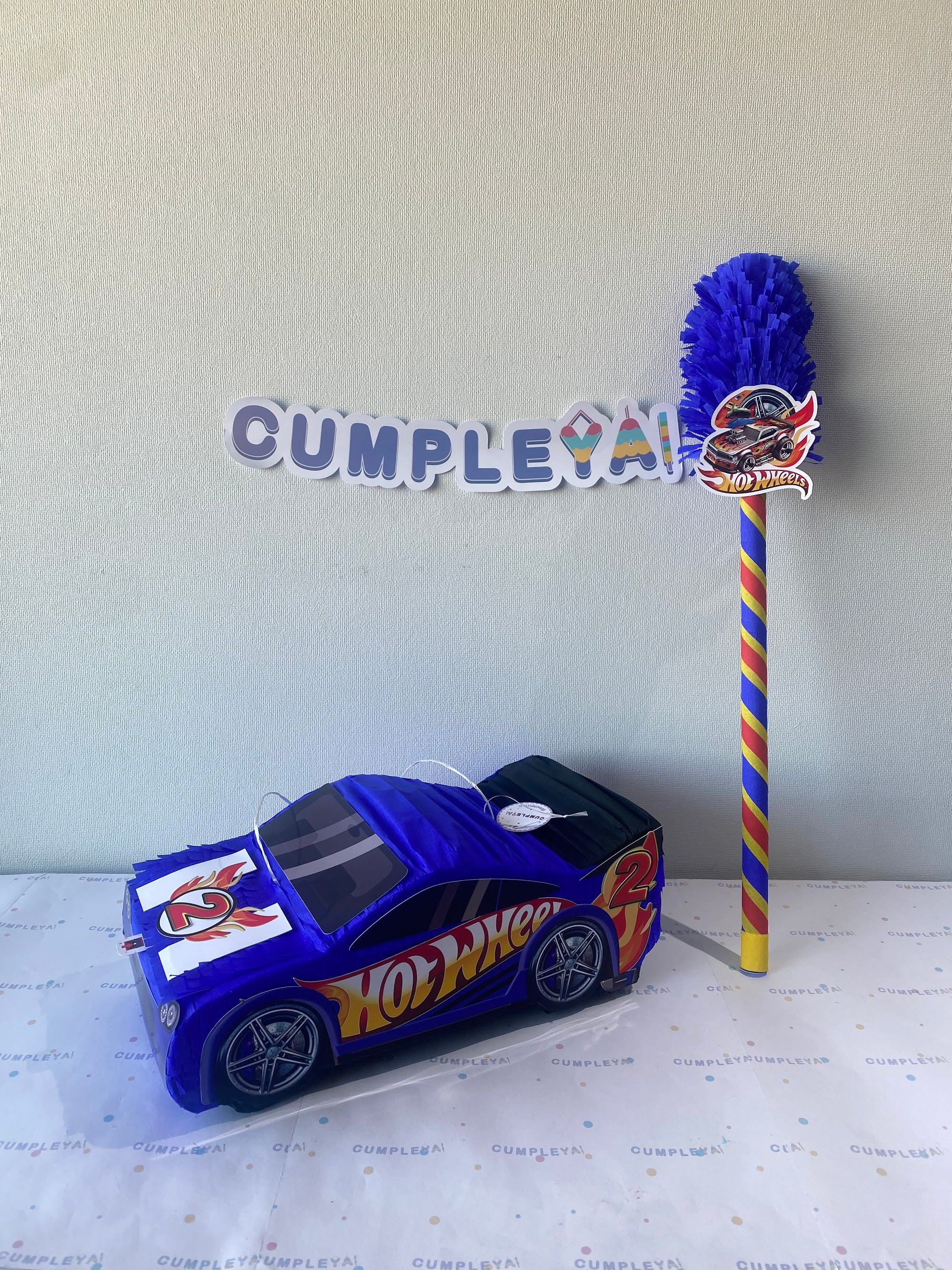 PIÑATA AUTO AZUL 40CM PREMIUM