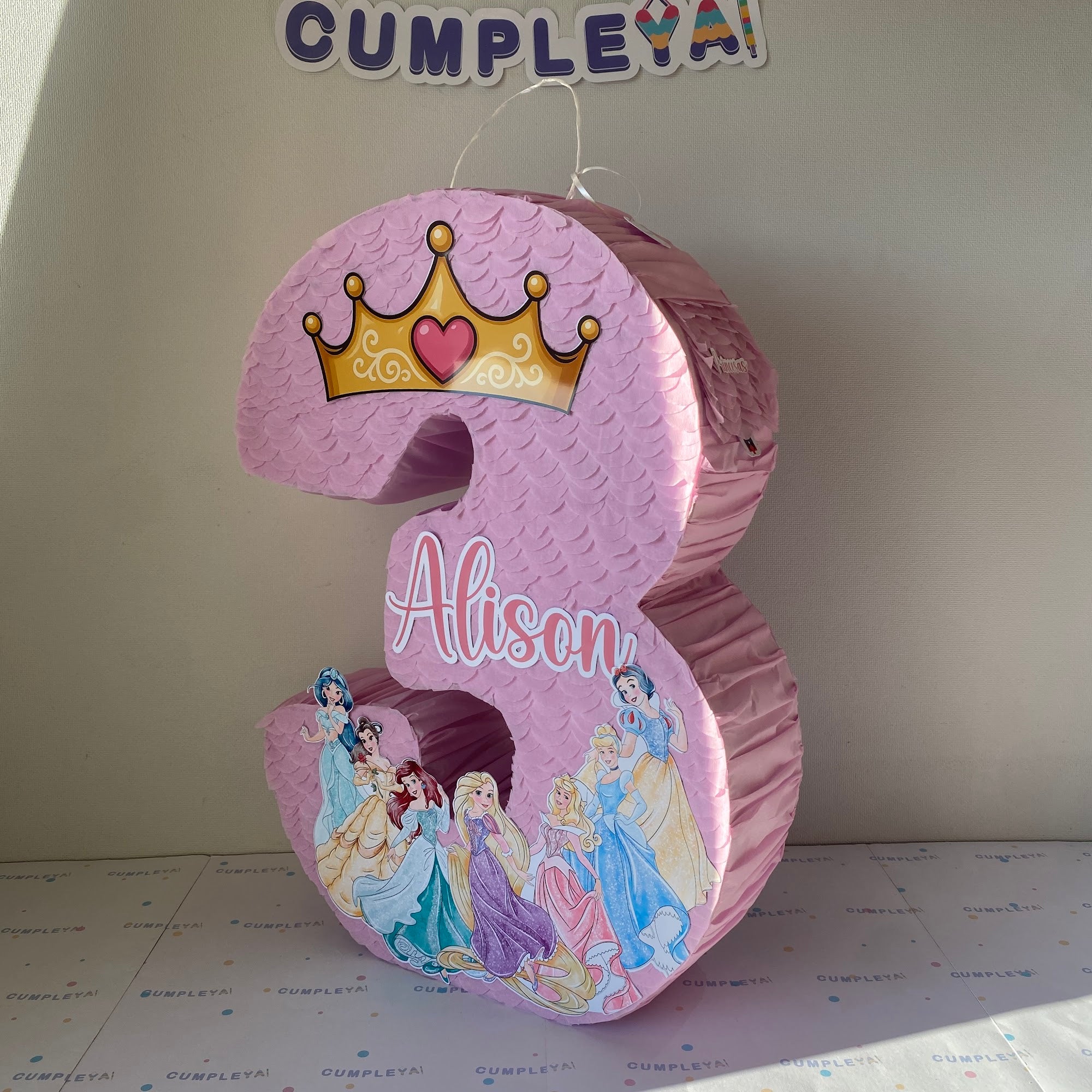 PIÑATA NUMERO 3 DE PRINCESAS DE DINSEY 60CM PREMIUM