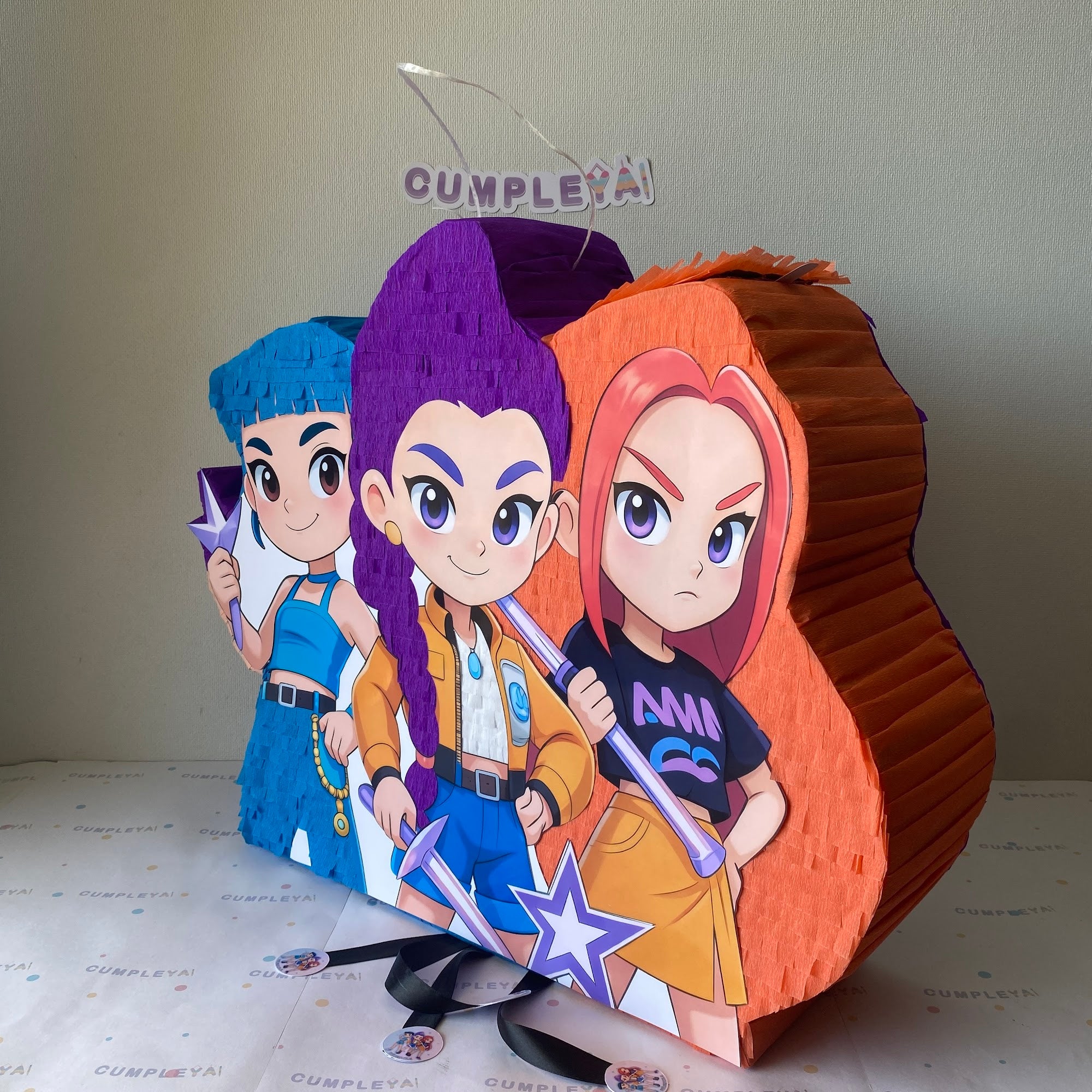 PIÑATA 3 GUERRERAS KPOP RUMI, ZOEY Y MIRA 60CM PREMIUM