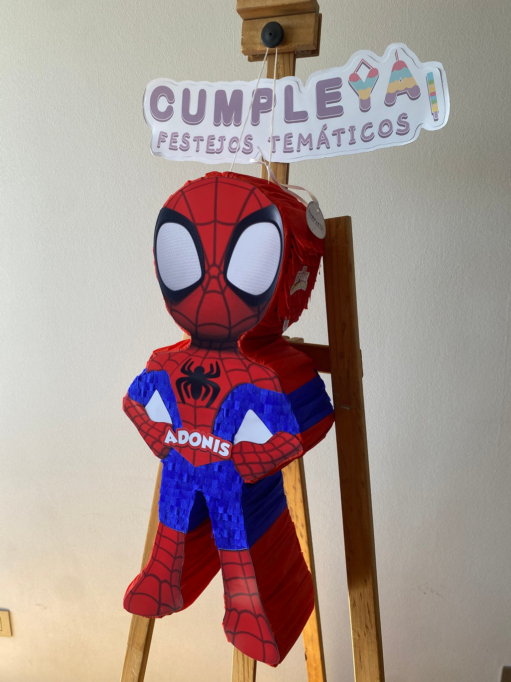 PIÑATA SPIDEY DE PIE 60CM PREMIUM