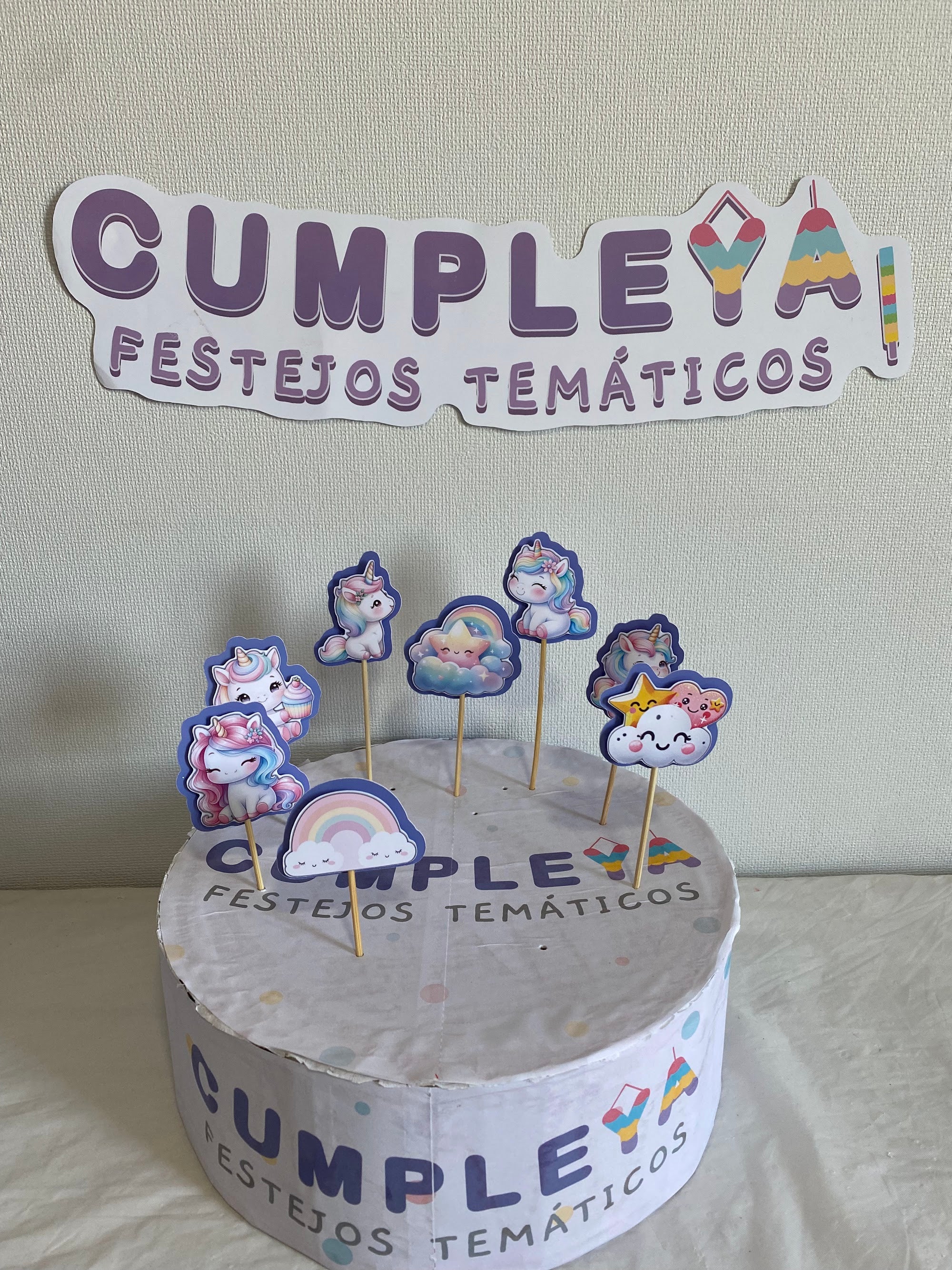 TOPPER UNICORNIO 6CM SET 8U