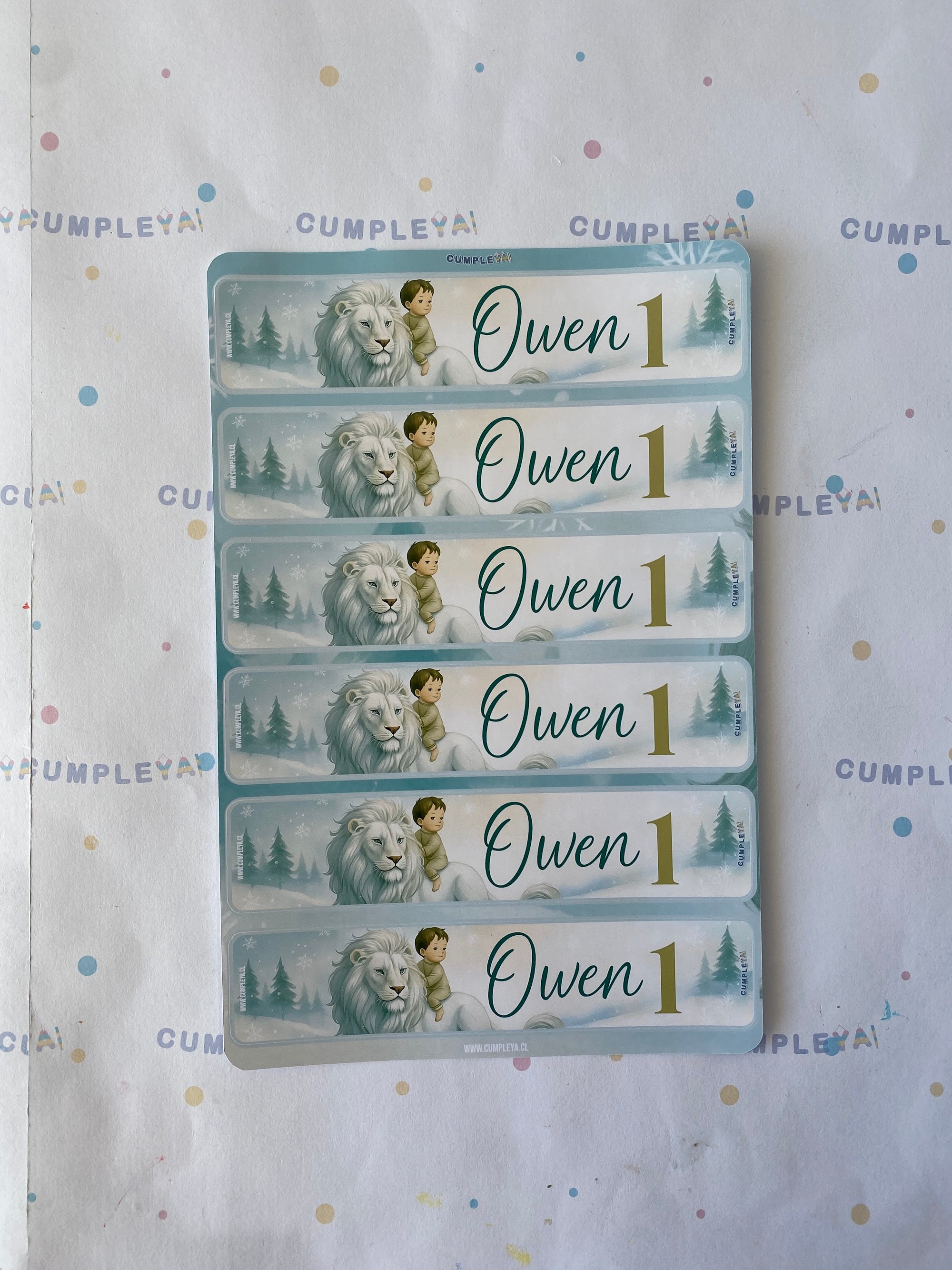 STICKER LEON PARA BOTELLA 250ML 18X3, 5CM SET 12U TEMÁTICO