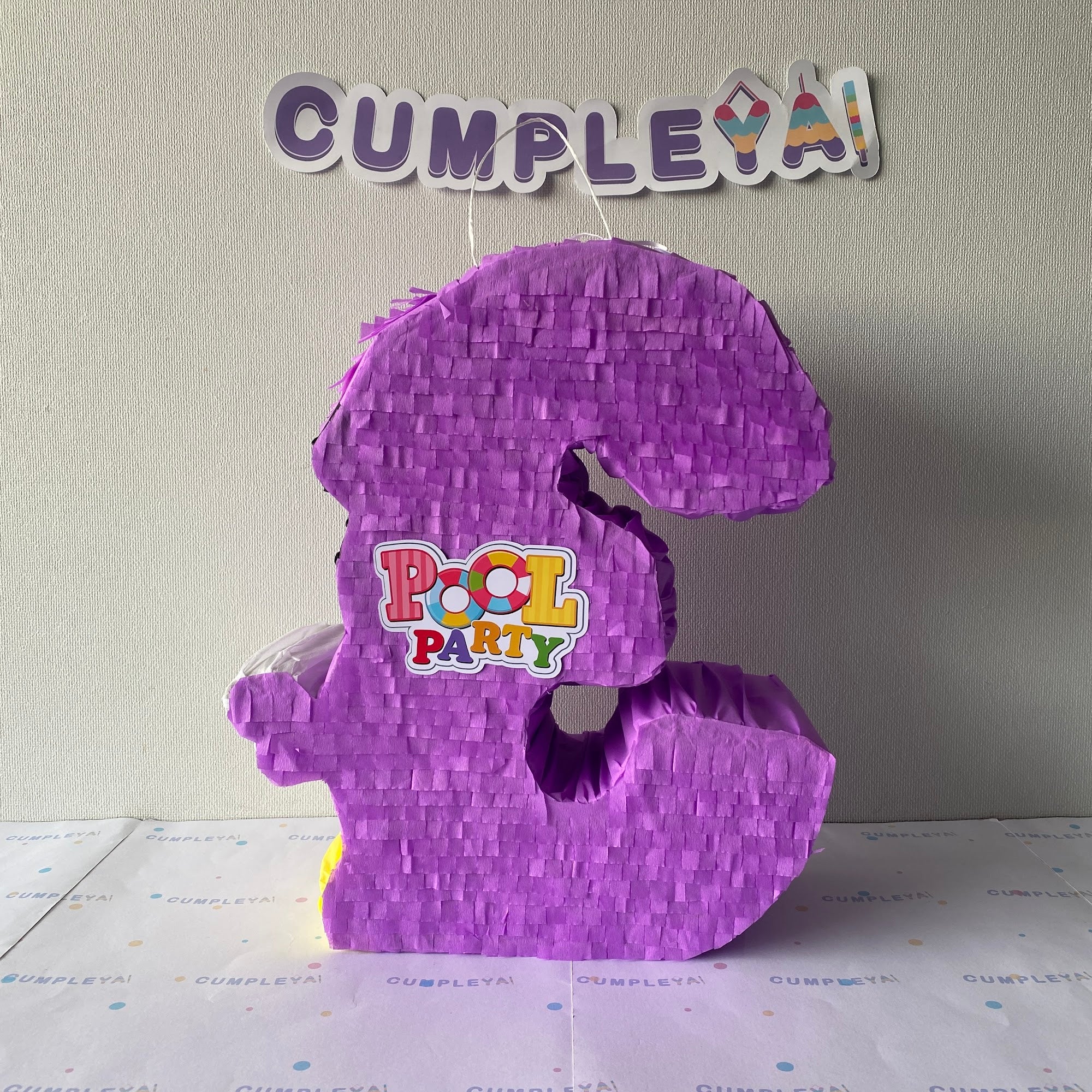 PIÑATA NUMERO 3 MINNIE MOUSE POOL 40CM PREMIUM